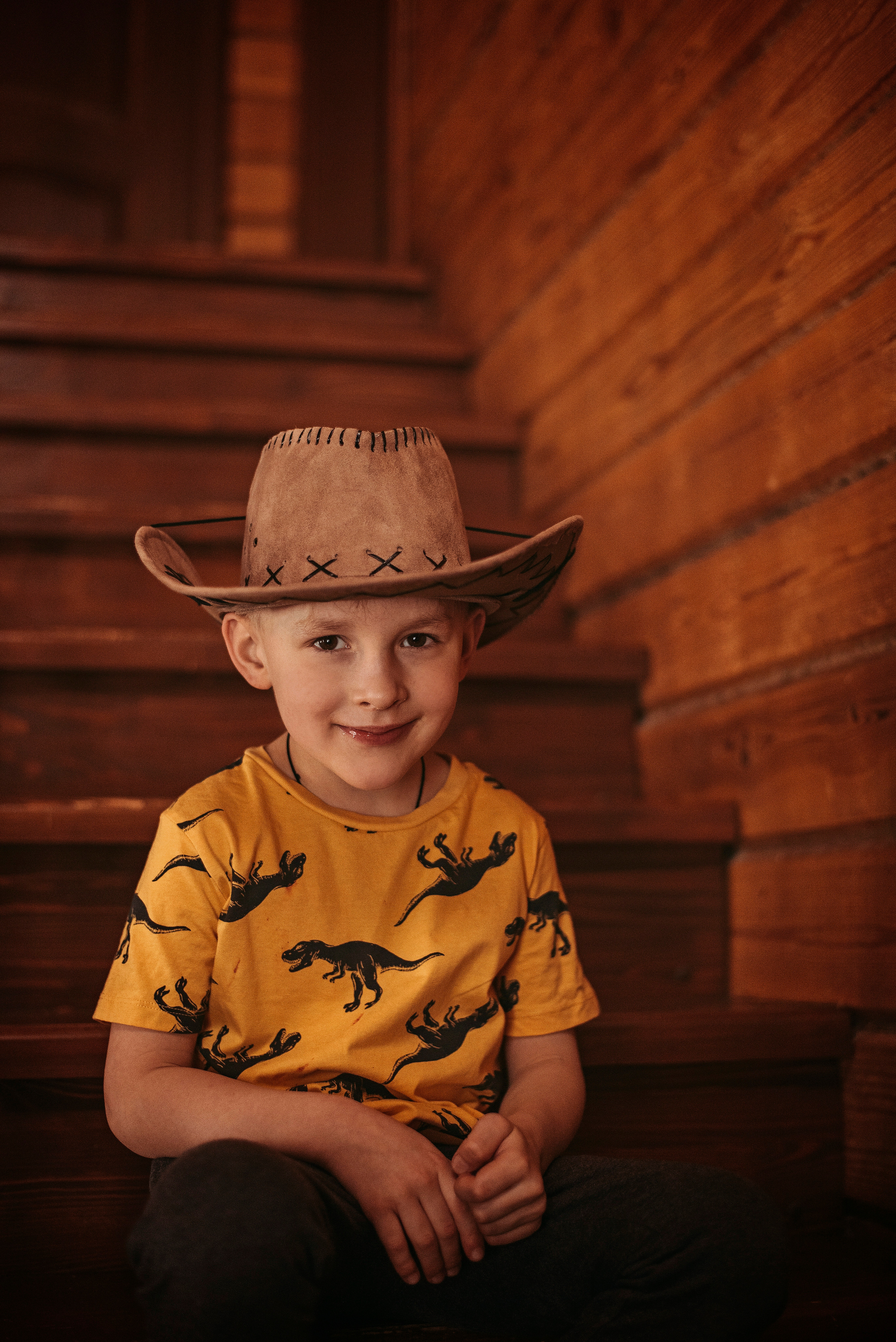 Счастье в большом доме. Детский и семейный фотограф выпускной альбом Приморско-Ахтарск