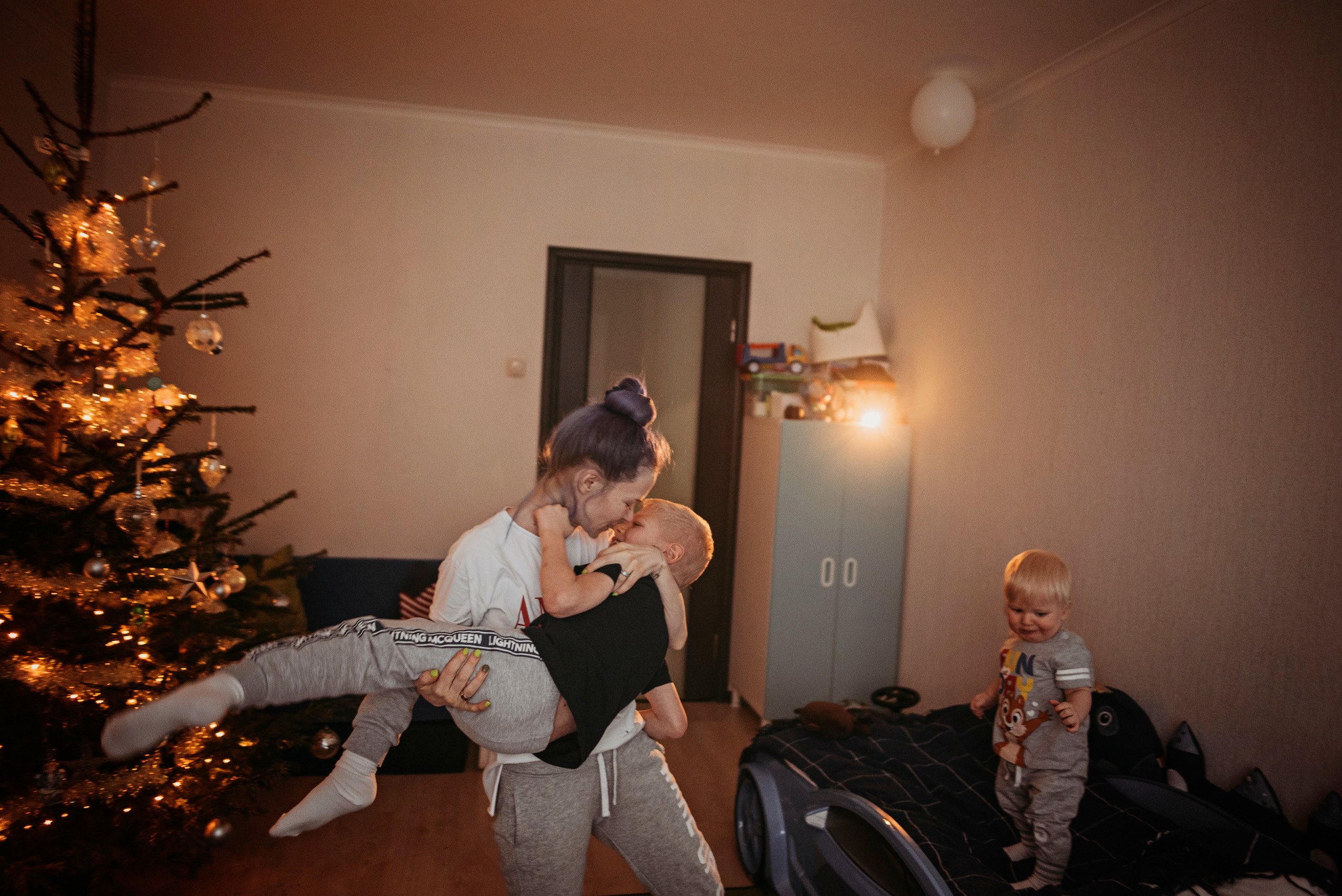 Озорные Никас и Север. Детский и семейный фотограф выпускной альбом Приморско-Ахтарск