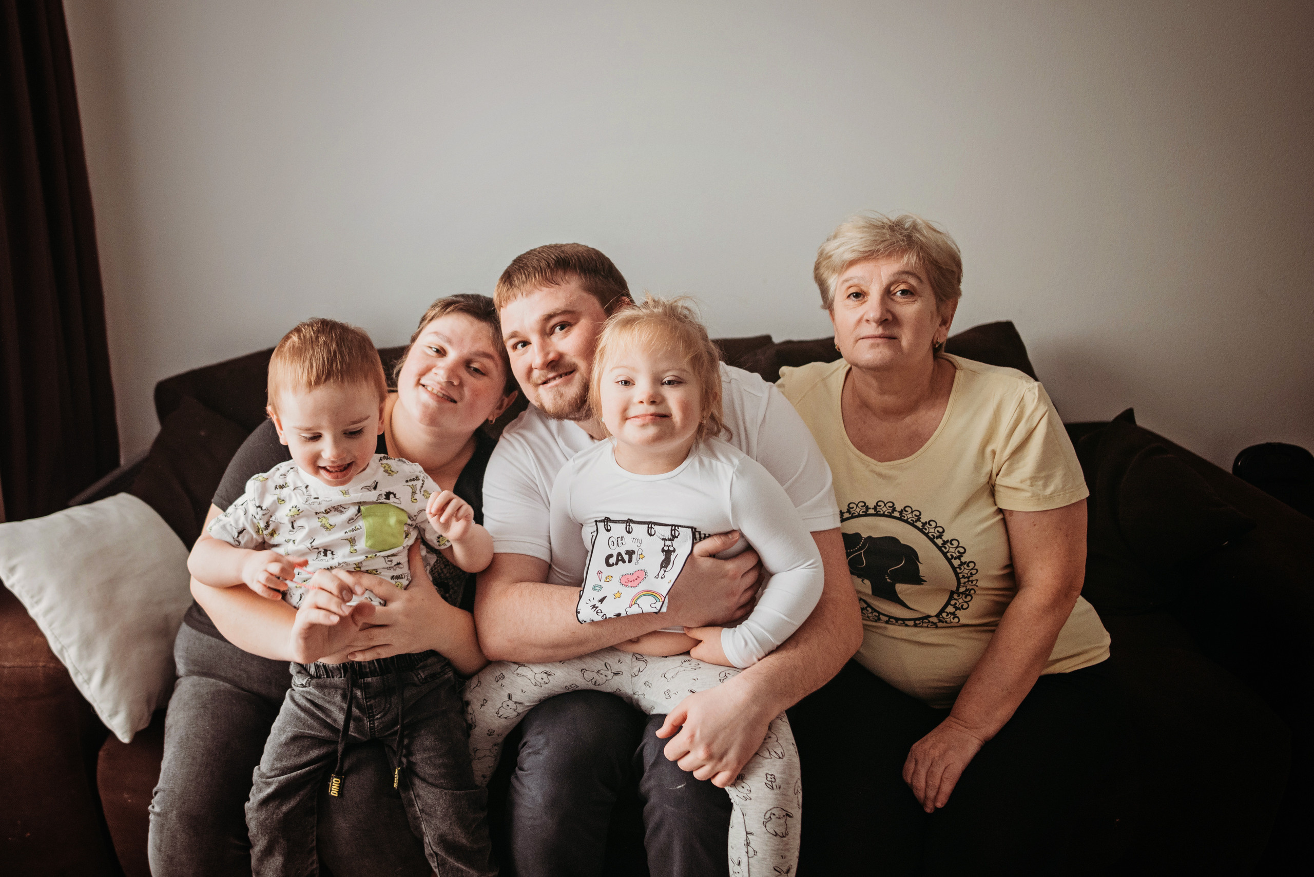 Домашняя, Машуля и Леон. Детский и семейный фотограф выпускной альбом Приморско-Ахтарск