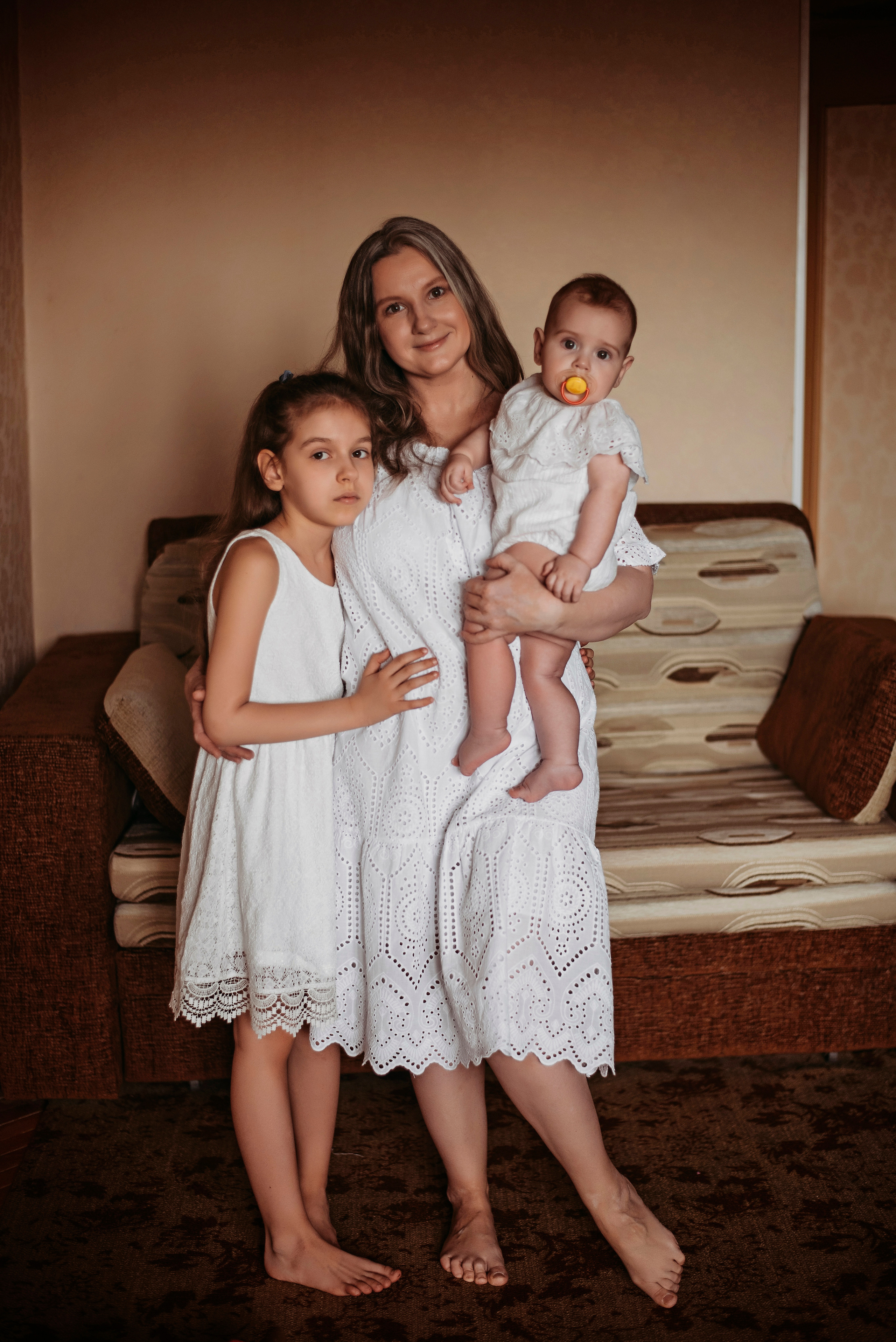 Виктория и Павел с дочками. Детский и семейный фотограф выпускной альбом Приморско-Ахтарск