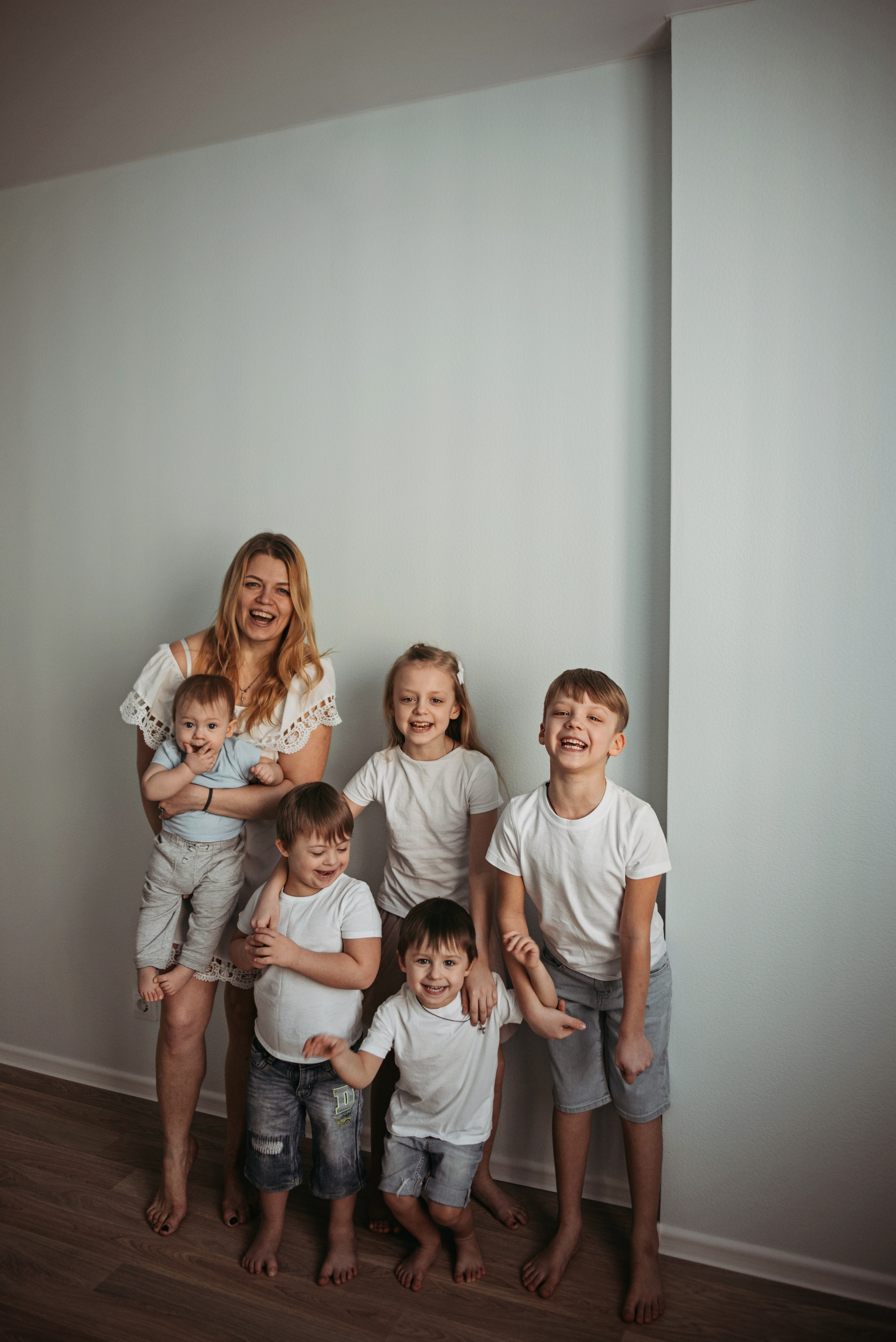 Наталья с детьми. Детский и семейный фотограф выпускной альбом Приморско-Ахтарск