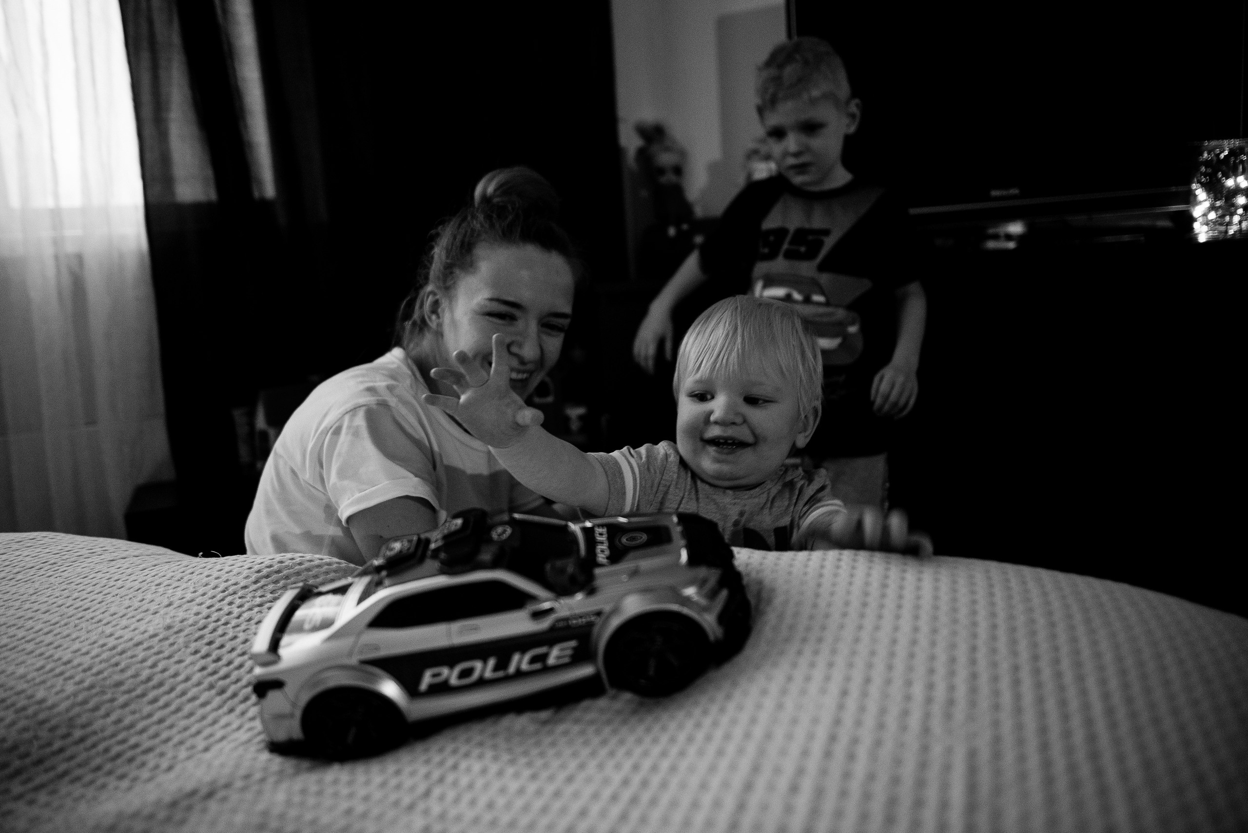 Озорные Никас и Север. Детский и семейный фотограф выпускной альбом Приморско-Ахтарск