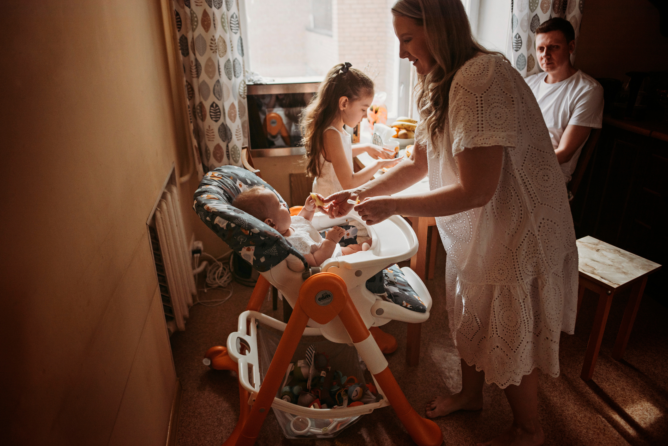 Виктория и Павел с дочками. Детский и семейный фотограф выпускной альбом Приморско-Ахтарск