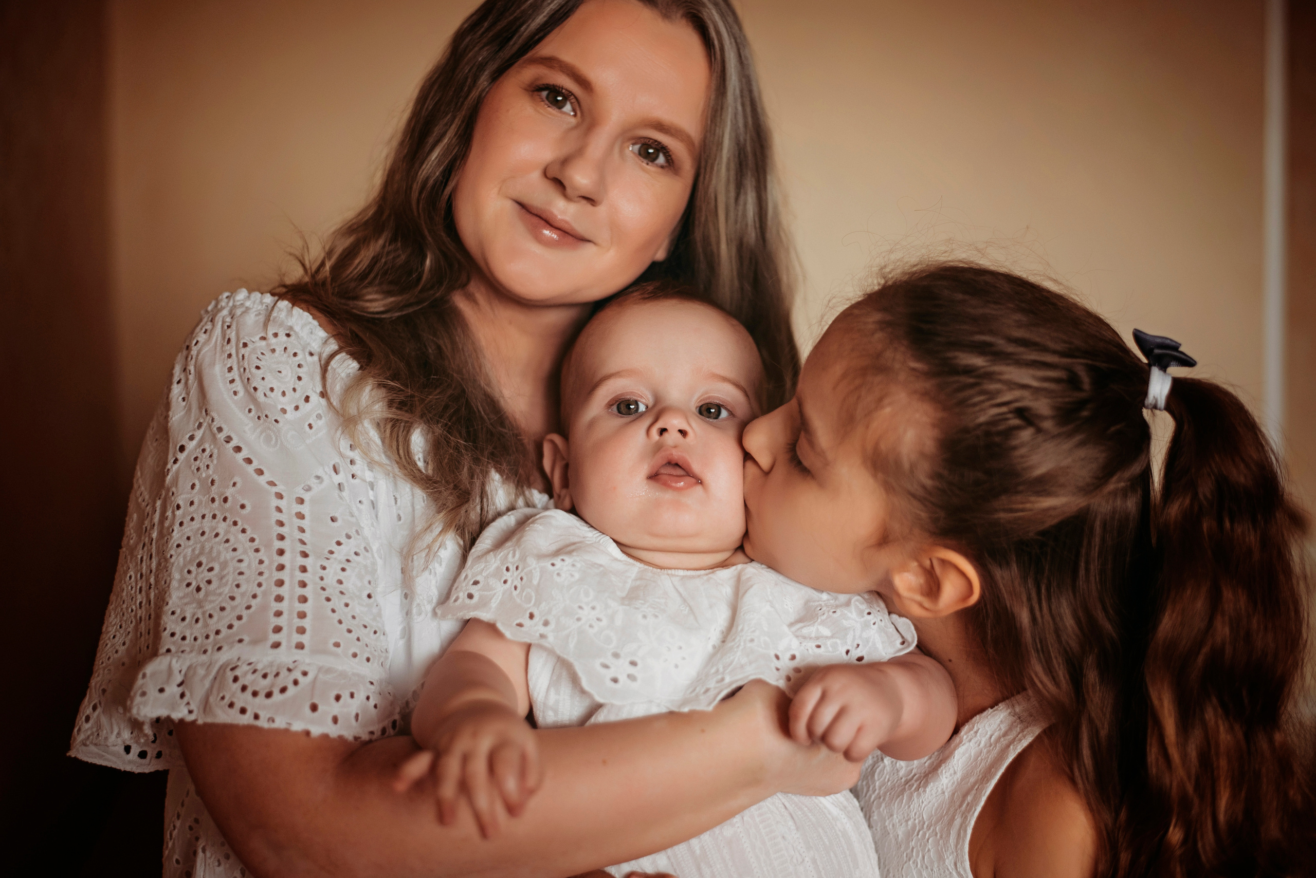 Виктория и Павел с дочками. Детский и семейный фотограф выпускной альбом Приморско-Ахтарск