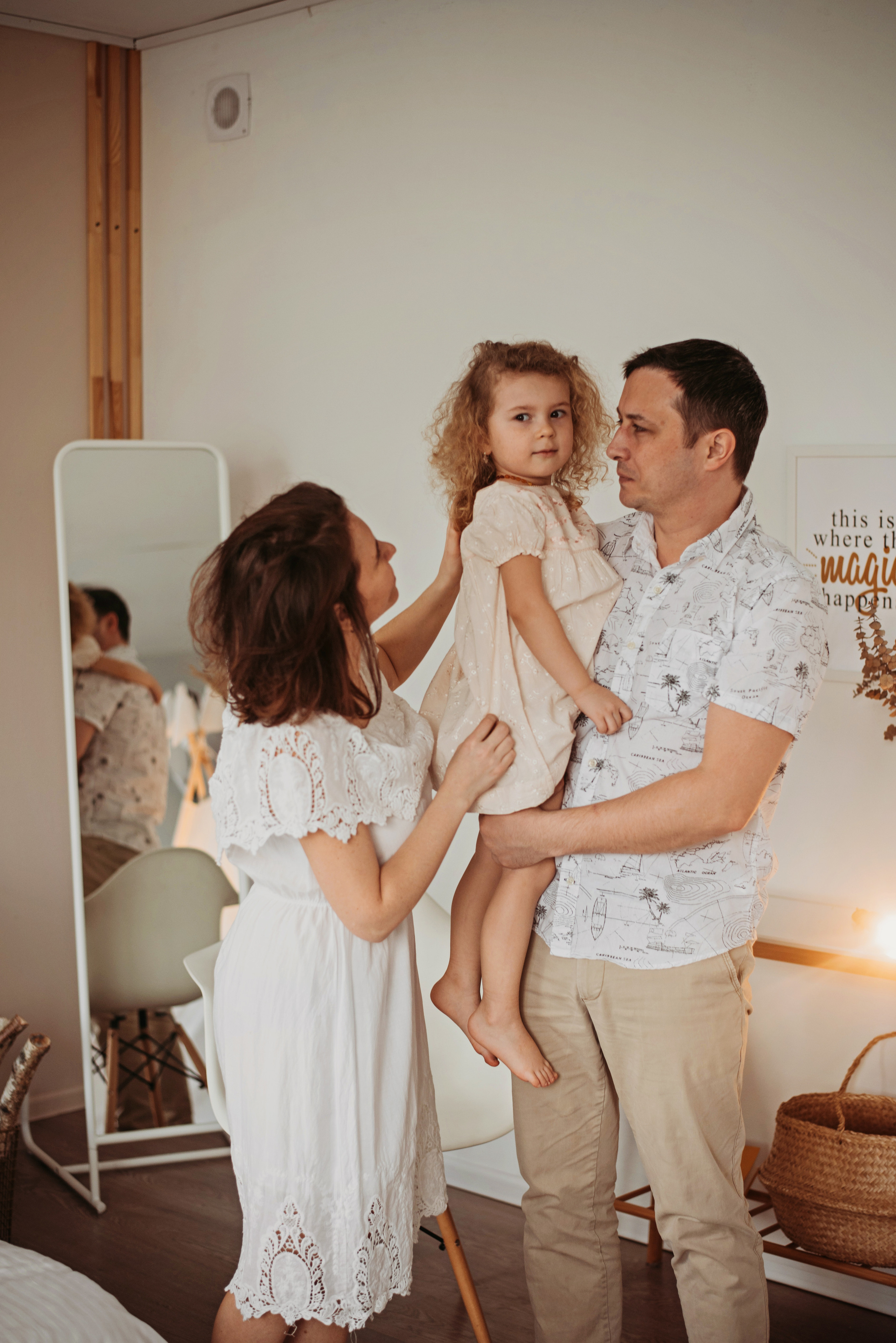 Татьяна и Анатолий с Викусей. Детский и семейный фотограф выпускной альбом Приморско-Ахтарск