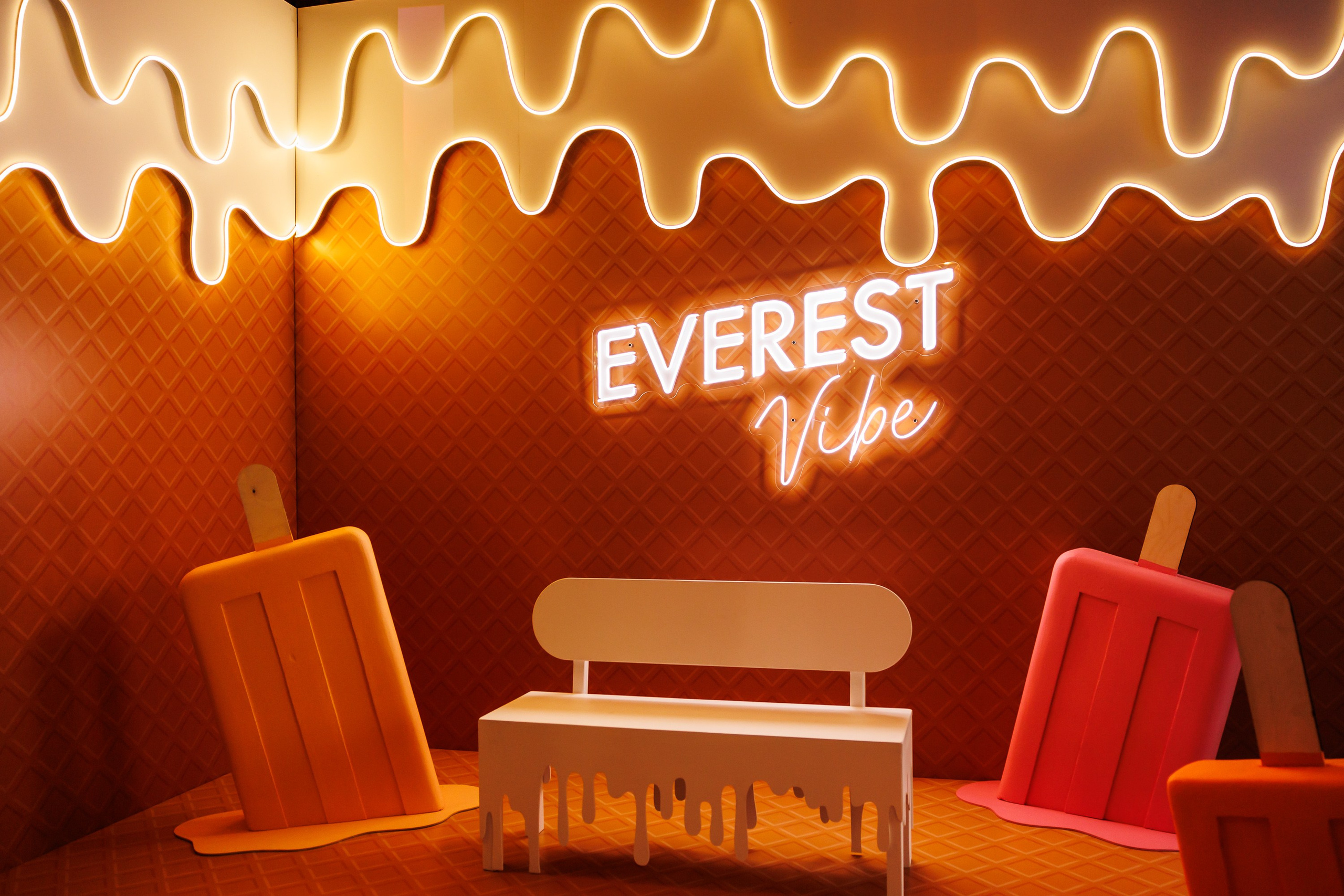 EVEREST VIBE good vibes only 16.08.2023. EVEREST PHOTO REPORT