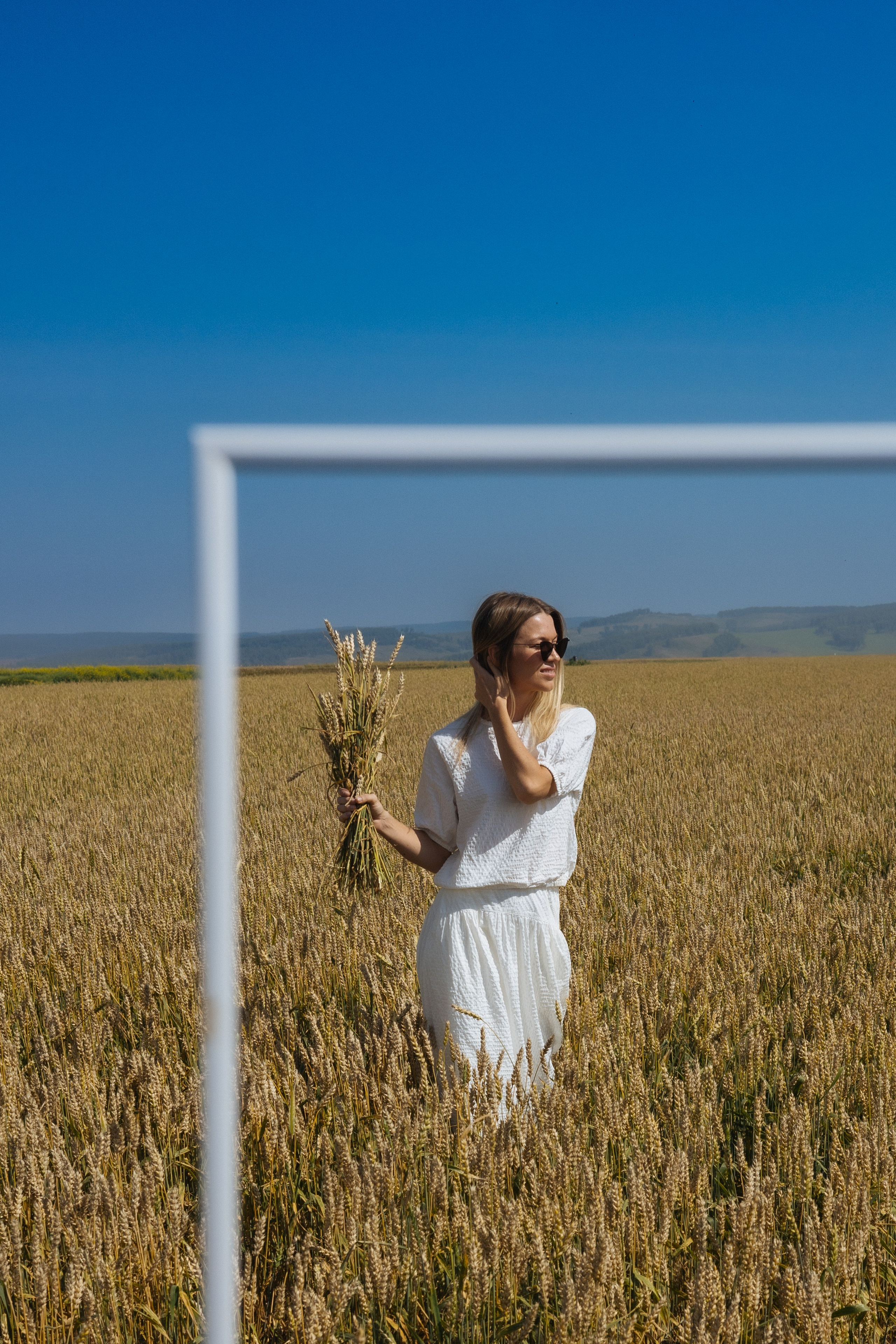 ПОДСОЛНУХИ 2025. Фотограф Красноярск съемки лавстори, фотосессия в студии, портретная съемка, творческие фотосессии