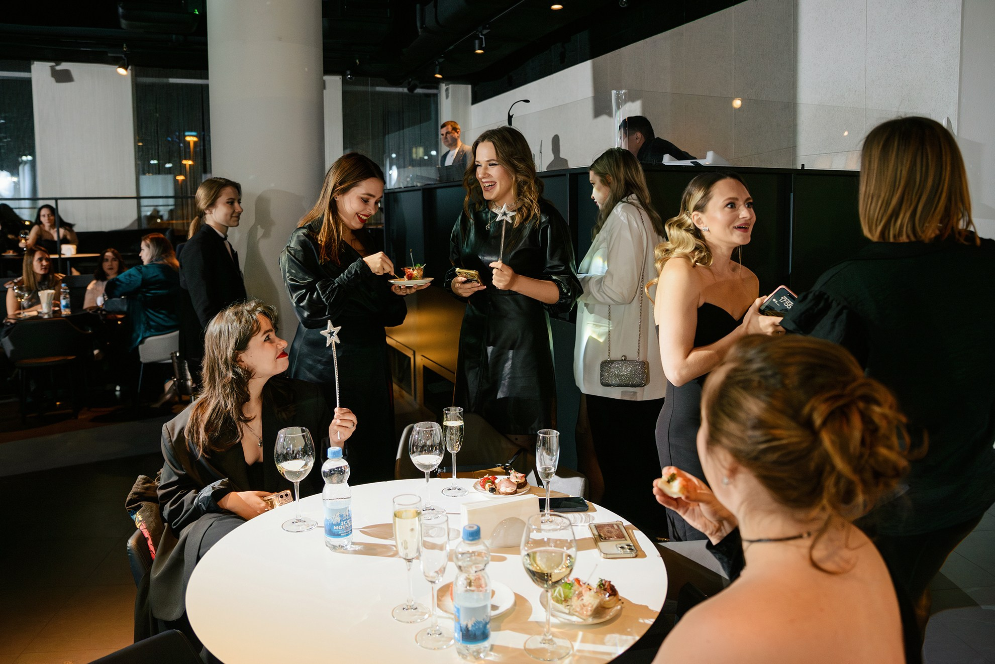 Корпоратив Жизнь Март. Константин Солодянкин — свадебный и репортажный фотограф в Екатеринбурге и Верхней Пышме