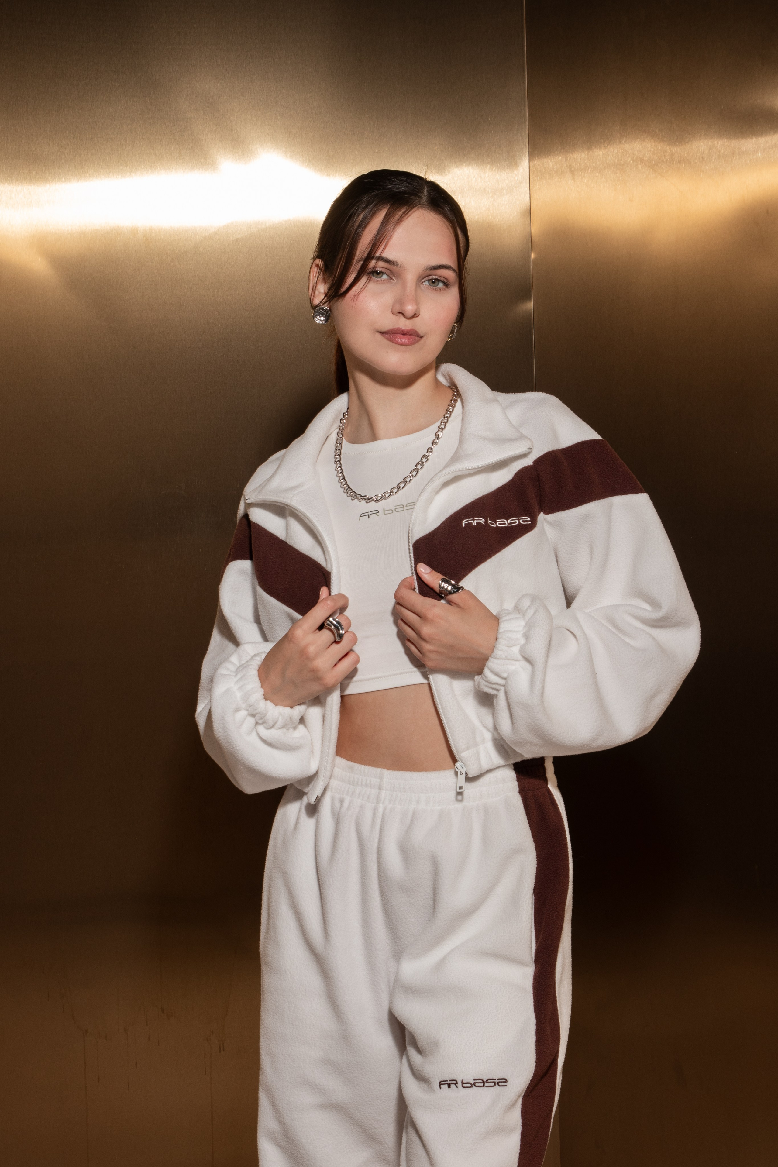 AR Base. Фотограф продюсер съемок Йолдыз Плетнева