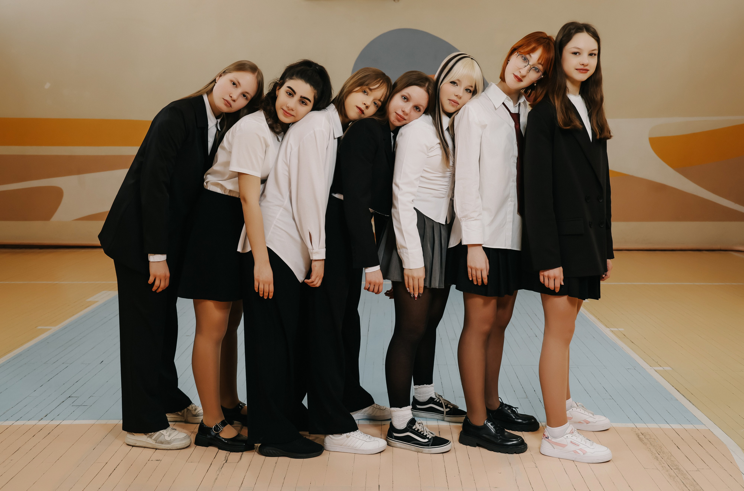 Школьные. Фотограф свадебный, репортажный, индивидуальный, фото для маркетплейсов, брендов, автосалонов