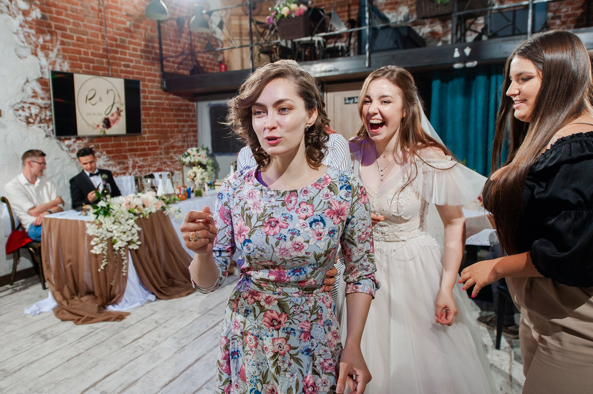 Только банкет. Зато какой. Свадебный и семейный фотограф в Омске Мормулев Михаил