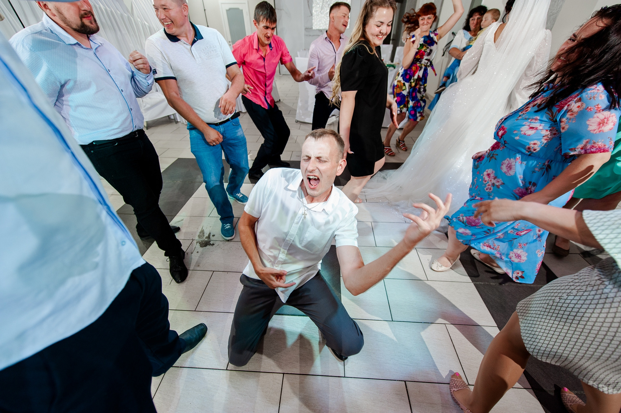 Двойной свадебный день. Свадебный и семейный фотограф в Омске Мормулев Михаил