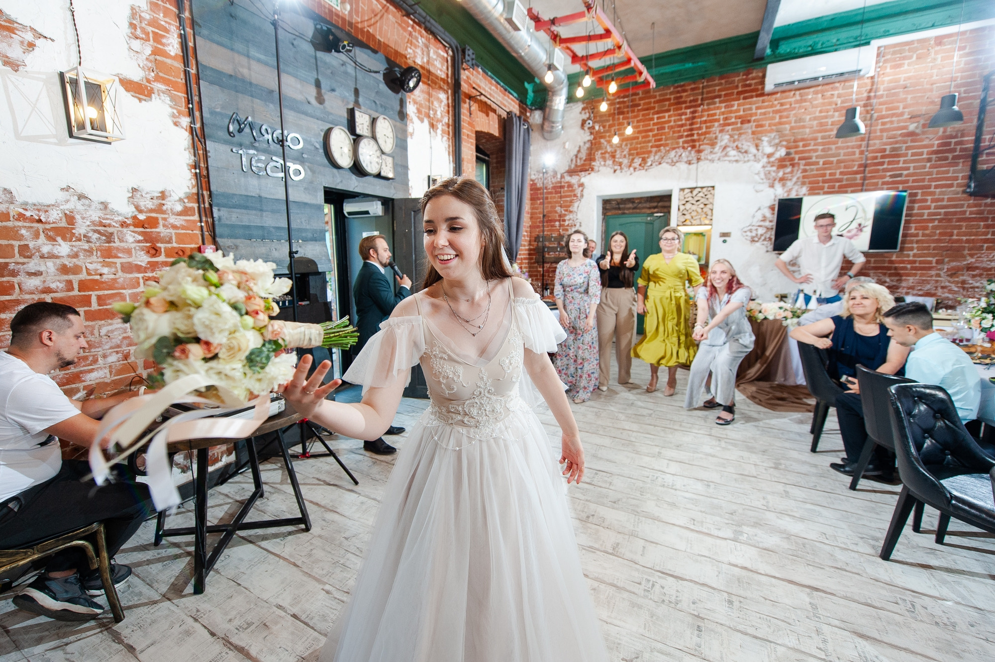 Только банкет. Зато какой. Свадебный и семейный фотограф в Омске Мормулев Михаил