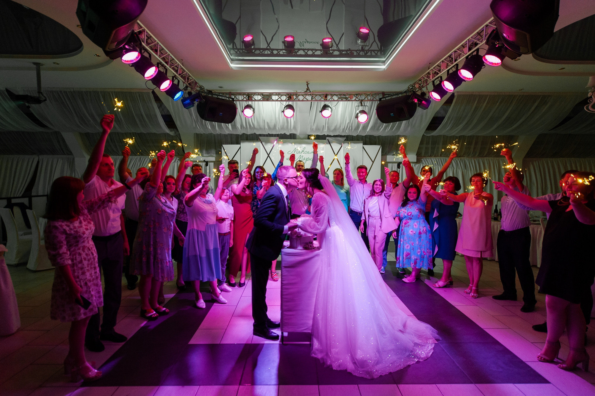 Двойной свадебный день. Свадебный и семейный фотограф в Омске Мормулев Михаил