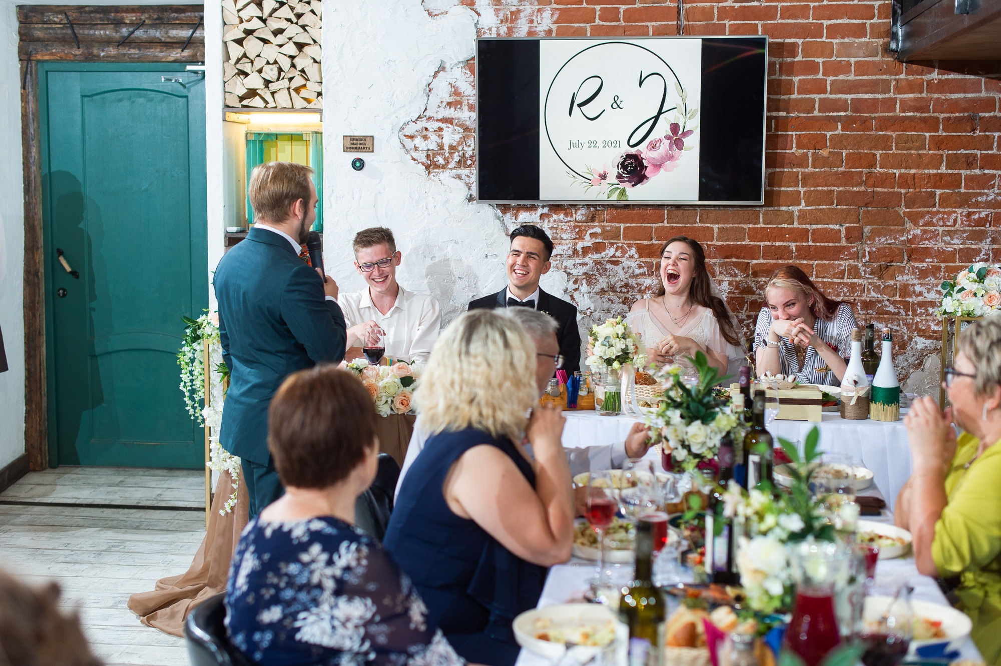 Только банкет. Зато какой. Свадебный и семейный фотограф в Омске Мормулев Михаил