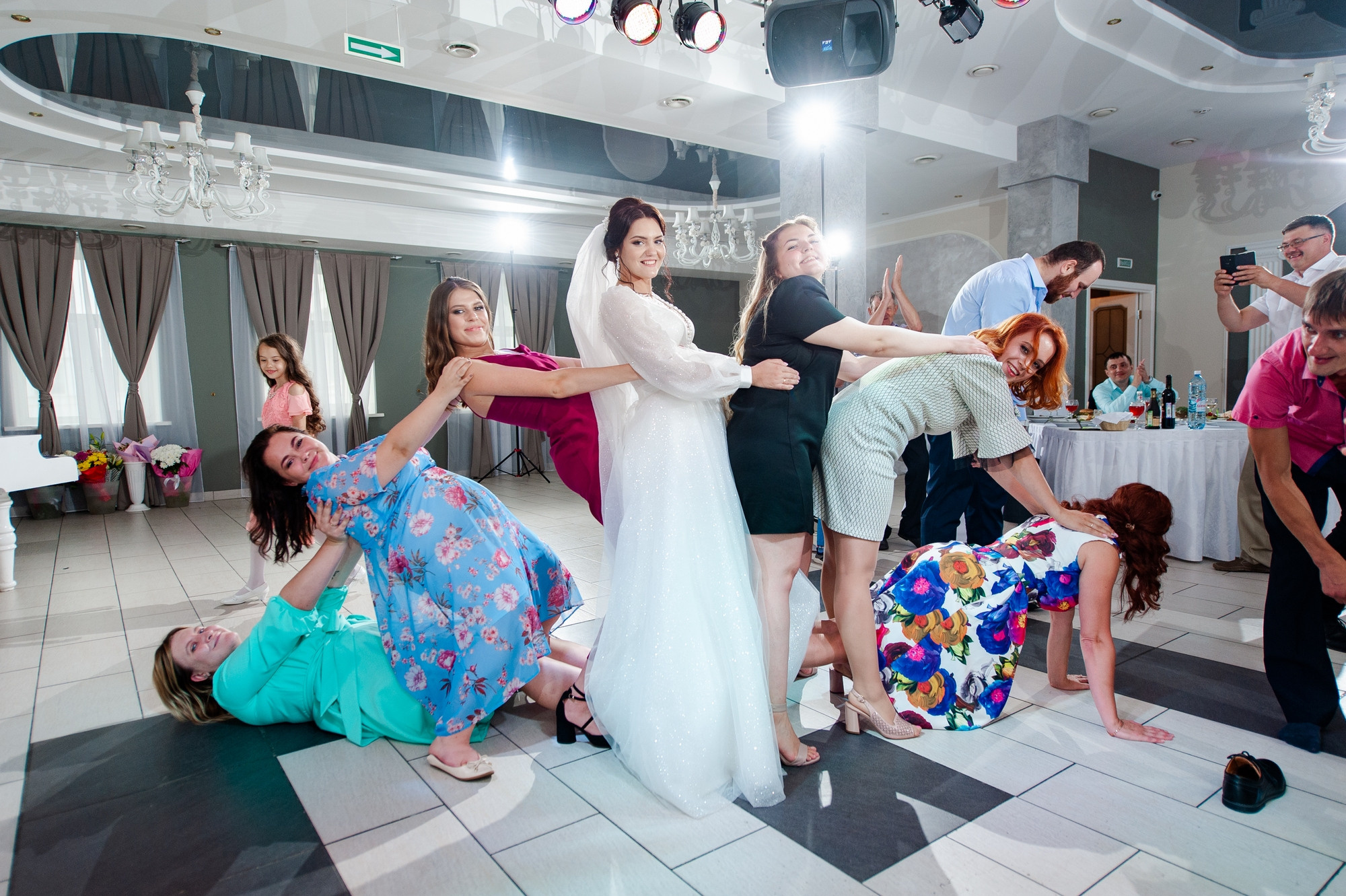 Двойной свадебный день. Свадебный и семейный фотограф в Омске Мормулев Михаил