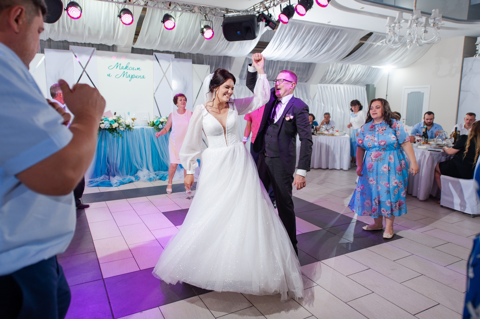 Двойной свадебный день. Свадебный и семейный фотограф в Омске Мормулев Михаил