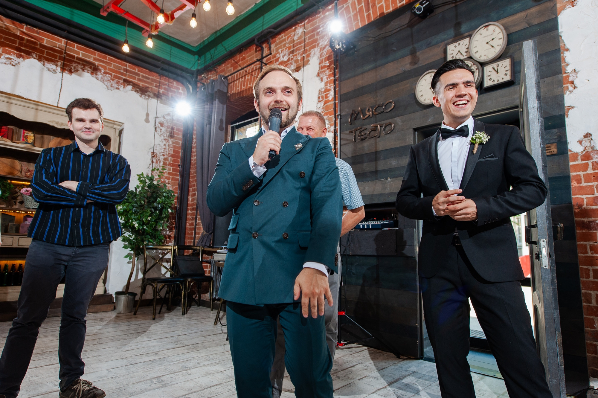 Только банкет. Зато какой. Свадебный и семейный фотограф в Омске Мормулев Михаил