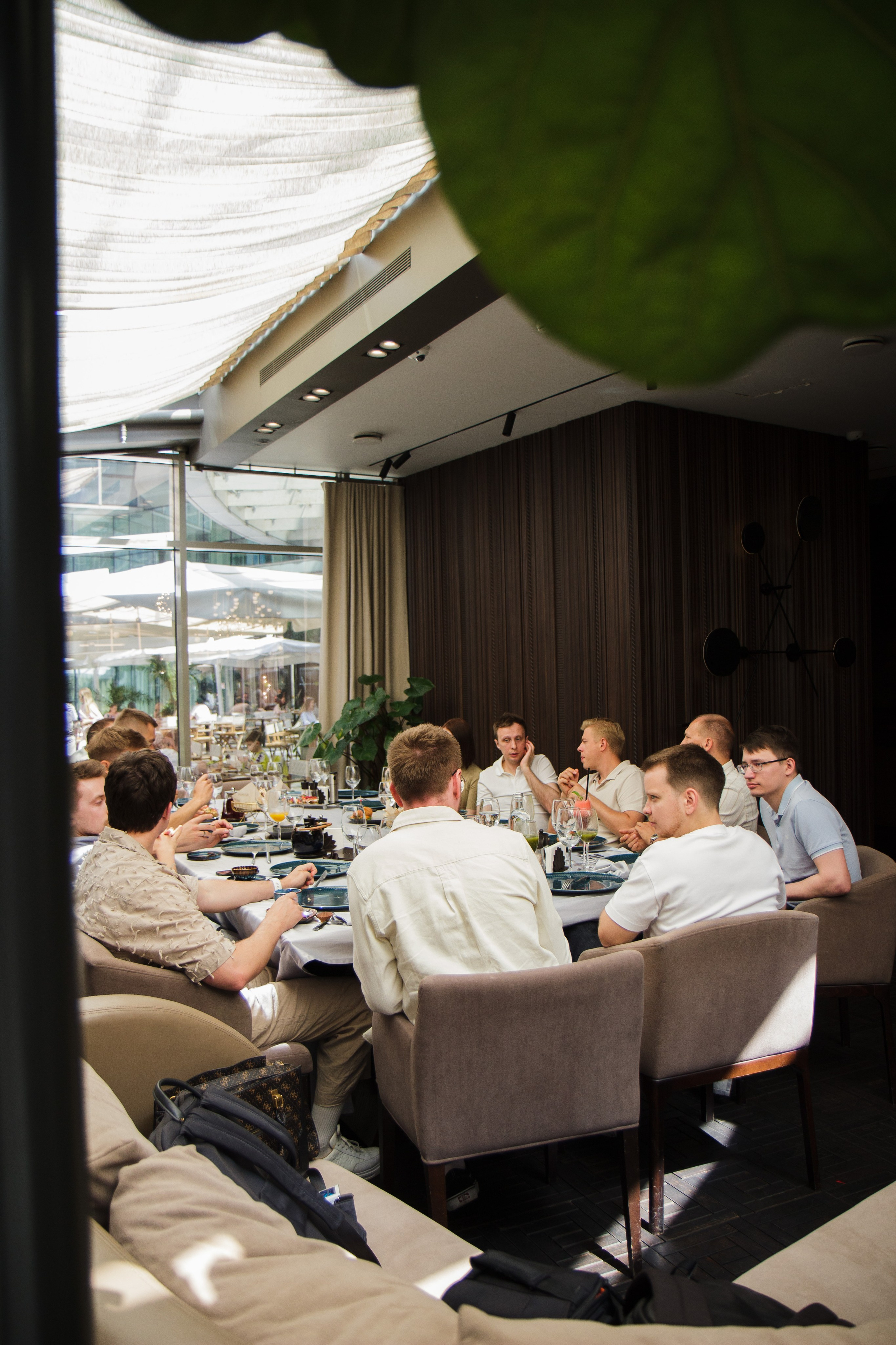 Бизнес-завтрак Германа Гаврилова. Фотограф Москва — личные фотосессии, лавстори в студии