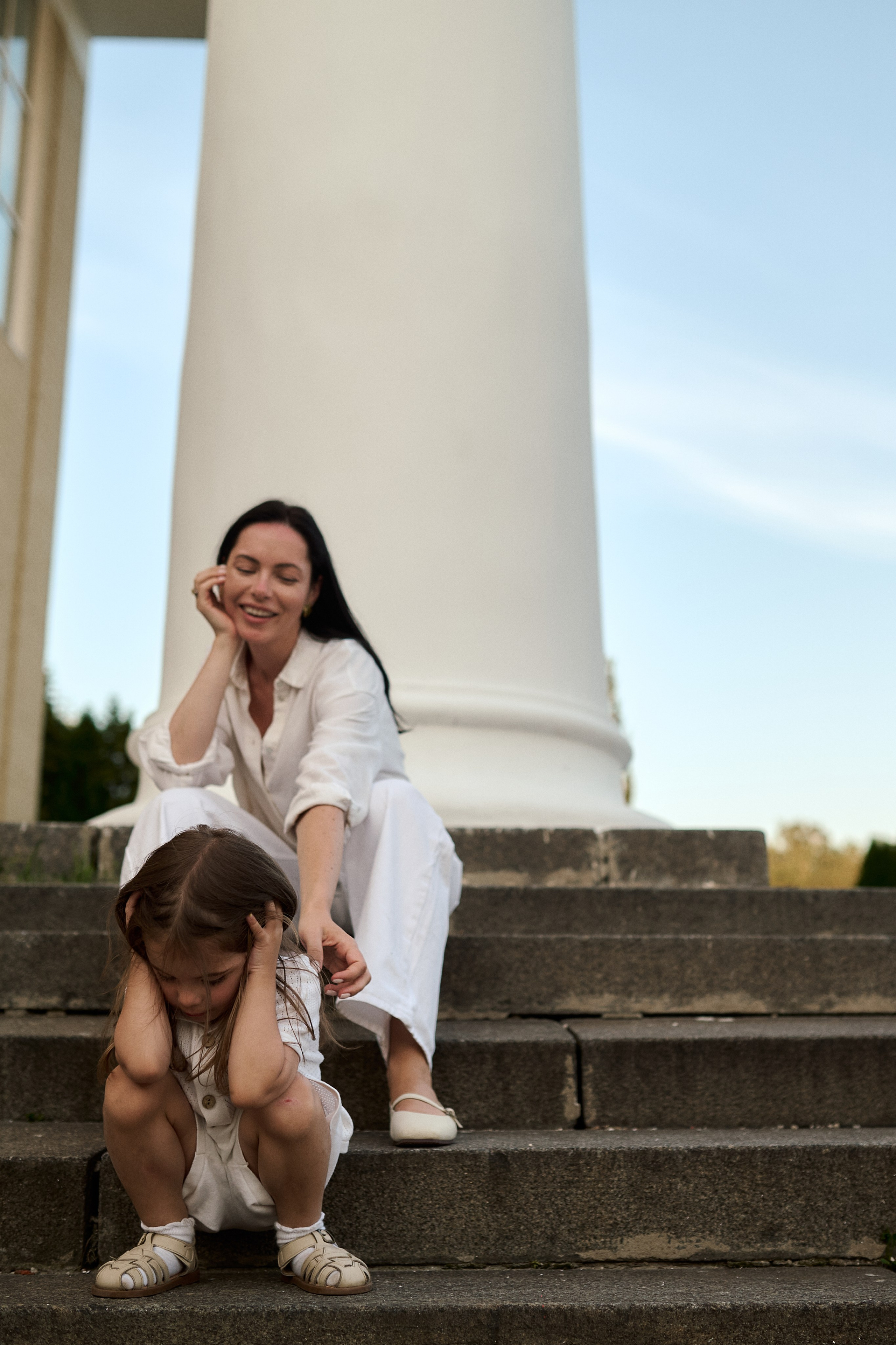 Рохус, Юля и Оливия в парке Останкино. Семейный и свадебный lifestyle-фотограф в Москве Мария Петрова