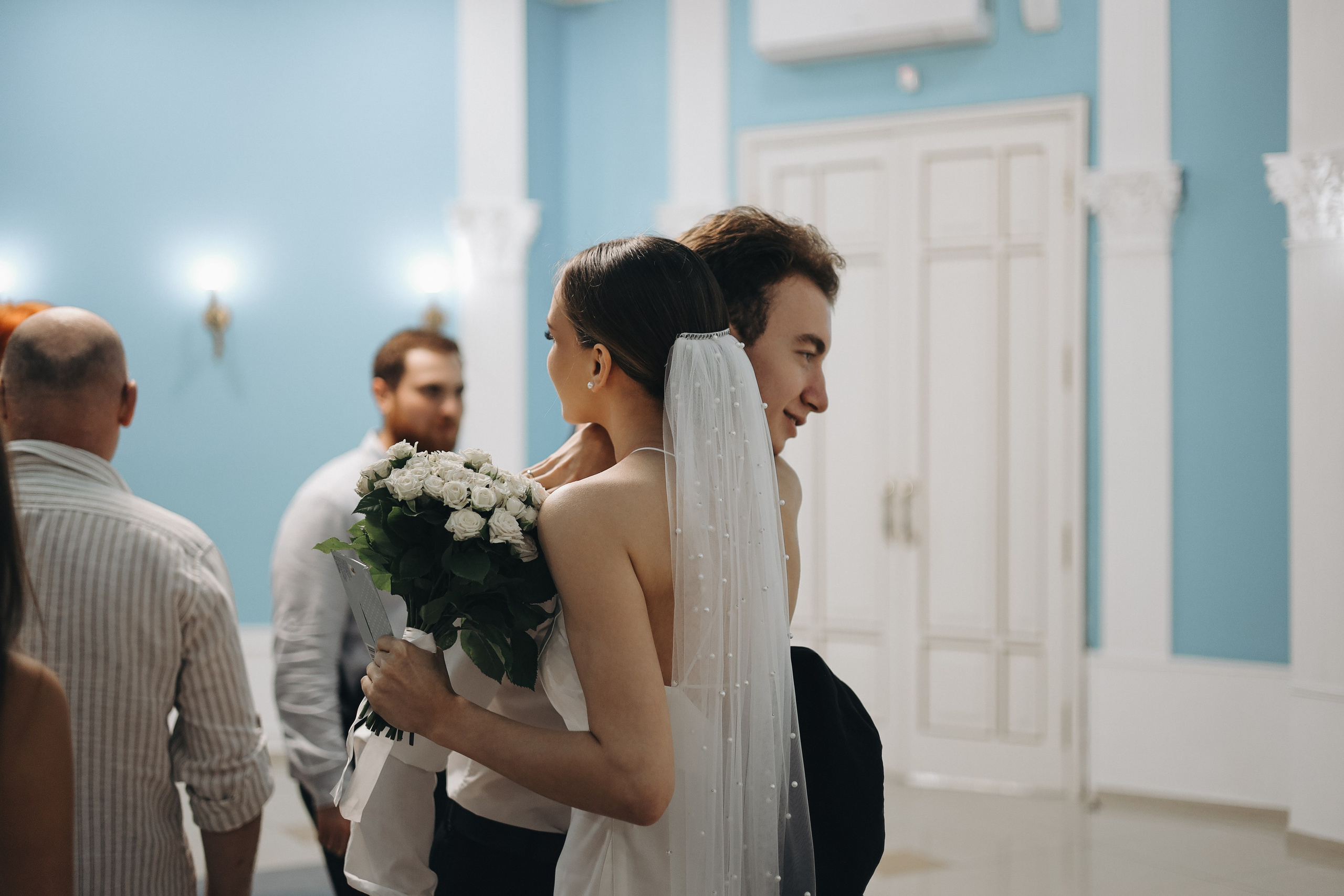 Олеся и Даня. Роспись в Таганском ЗАГСе. Диана Чечель. Свадебный и семейный фотограф в Москве