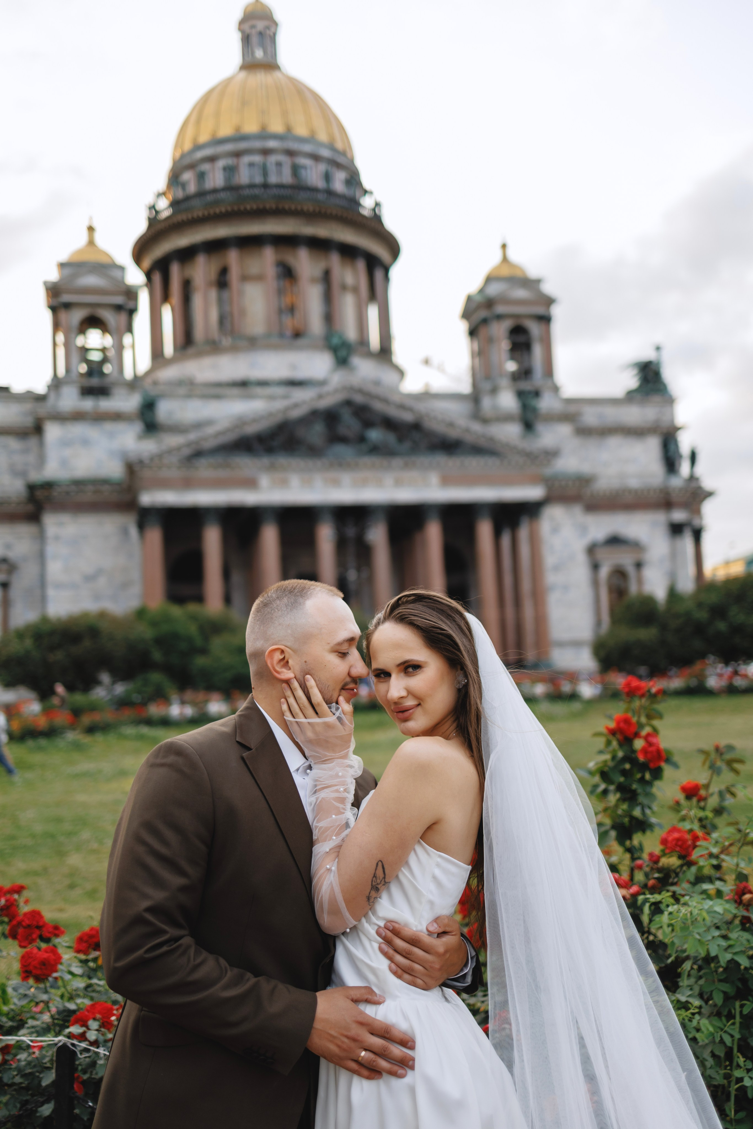 Руслан и Виолетта — Исаакий, Зимняя канавка. Боженова Елена фотограф Санкт-Петербург