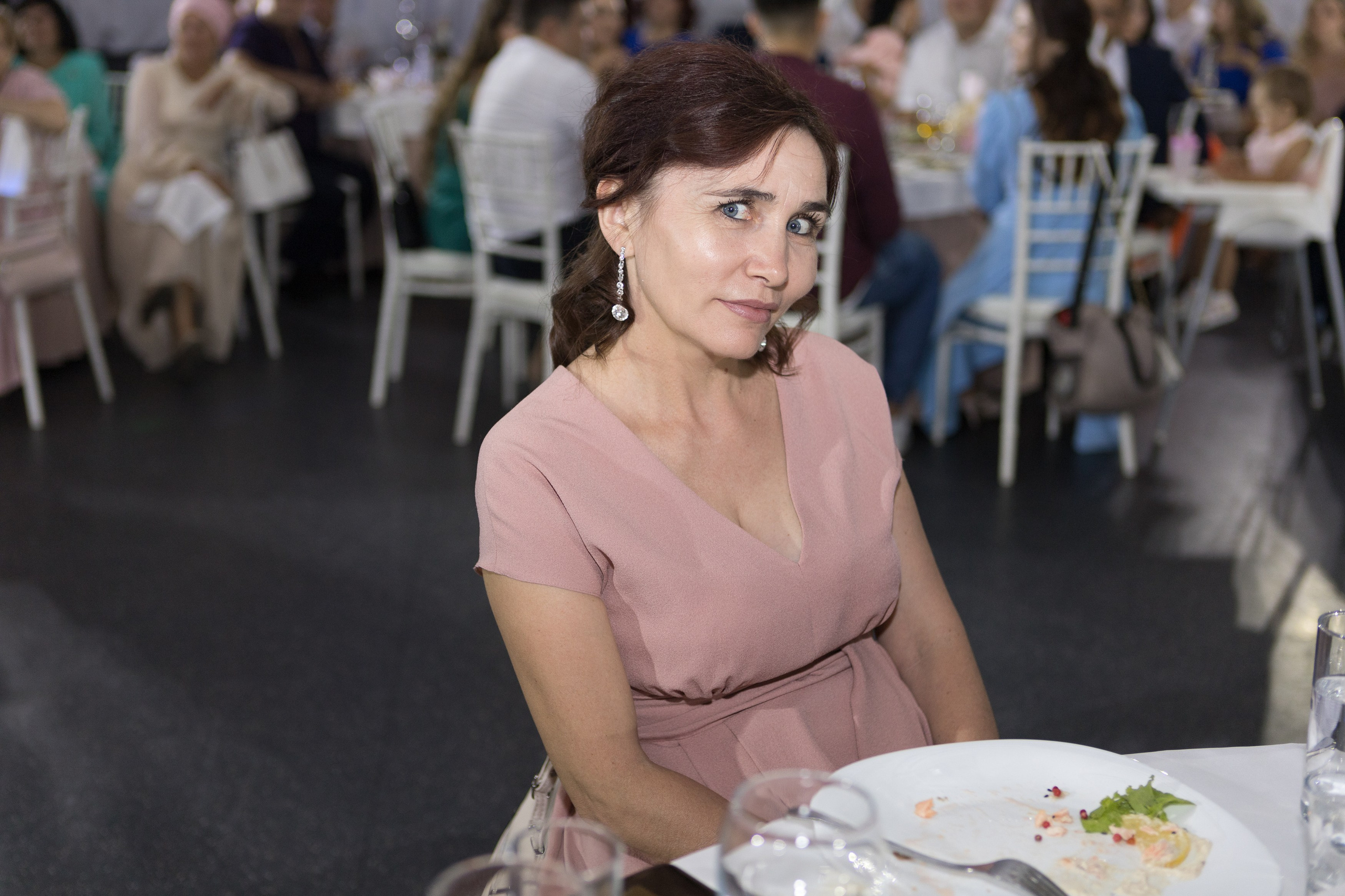 Свадебный фотограф Уфа — Руслан ГабдлисламовЖивые эмоции, красивые кадры, воспоминания на всю жизнь.Работаю по всей Республике Башкортоста. Свадебный фотограф Уфа Руслан Габдлисламов