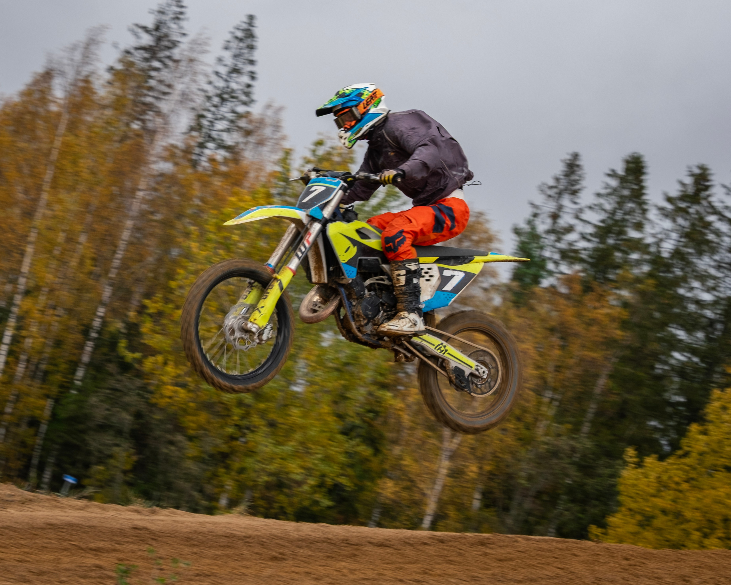 Мотокросс (Игора Драйв). Автомобильные фотографии и рисунки в Санкт-Петербурги Пашков Дмитрий