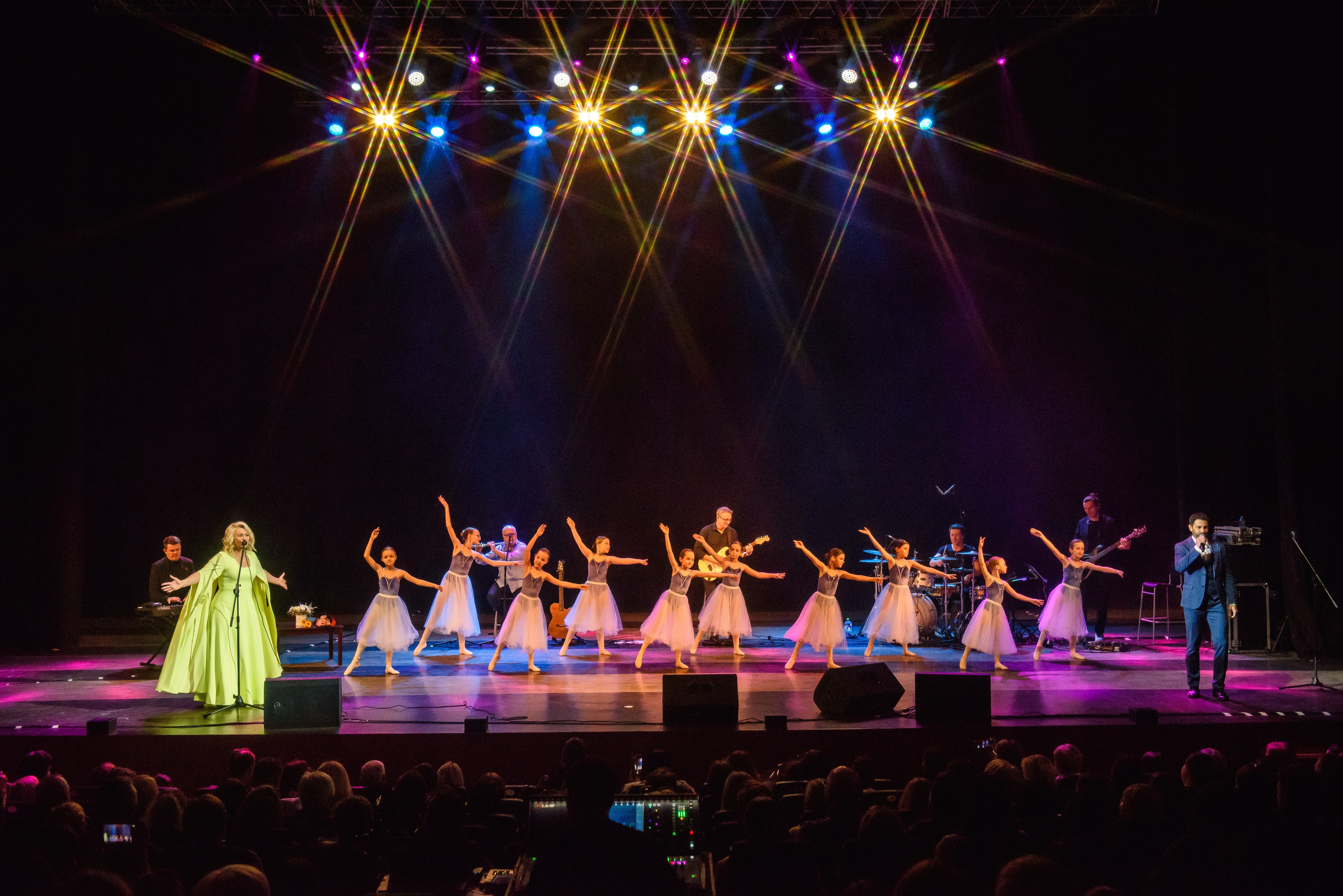 Антон и Виктория Макарские — «Имена на все времена», КЗ Измайлово. Бренд-фотограф для экспертов и блогеров в Москве Влада Горбовская