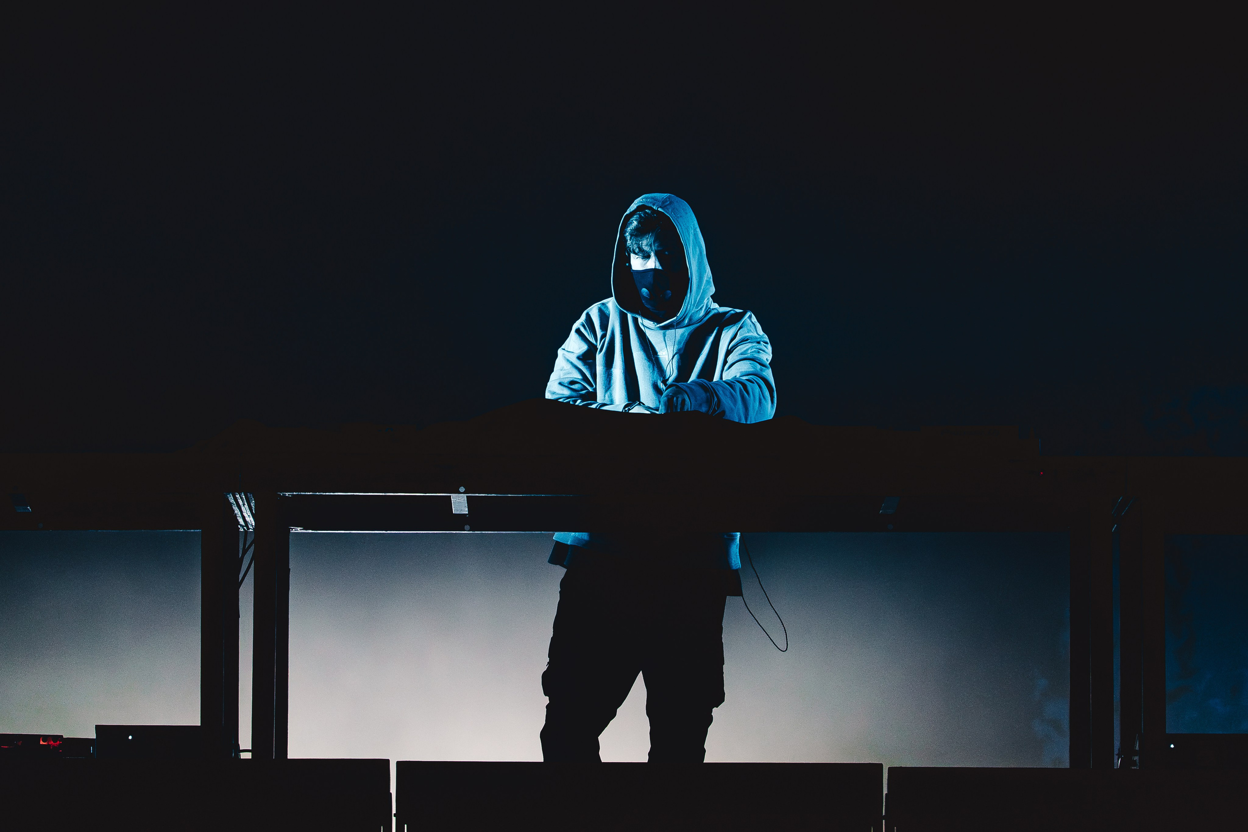 Магия музыки в кадре: Концертная Фотография