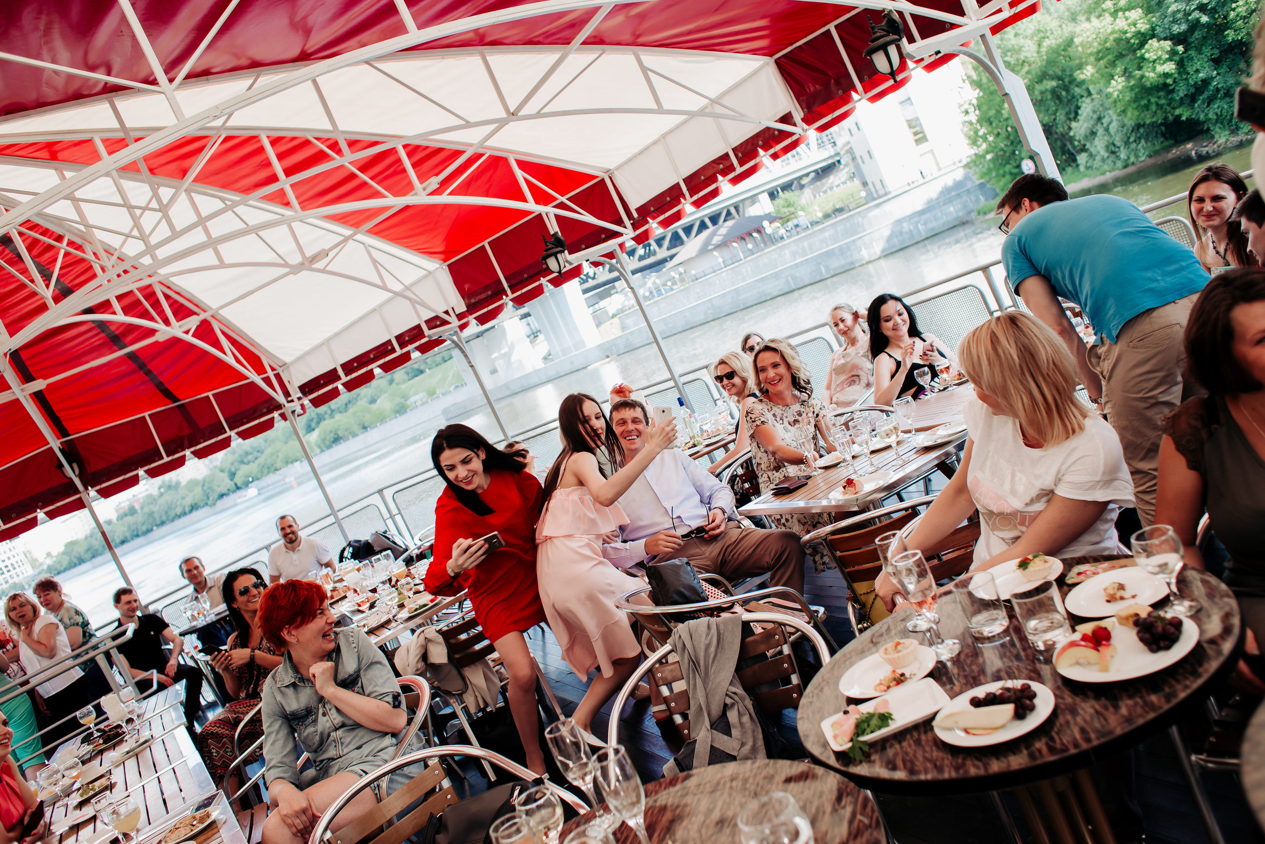 Корпоратив на корабле в Москве. Свадебный фотограф в Витебске Дмитрий Кувшинов