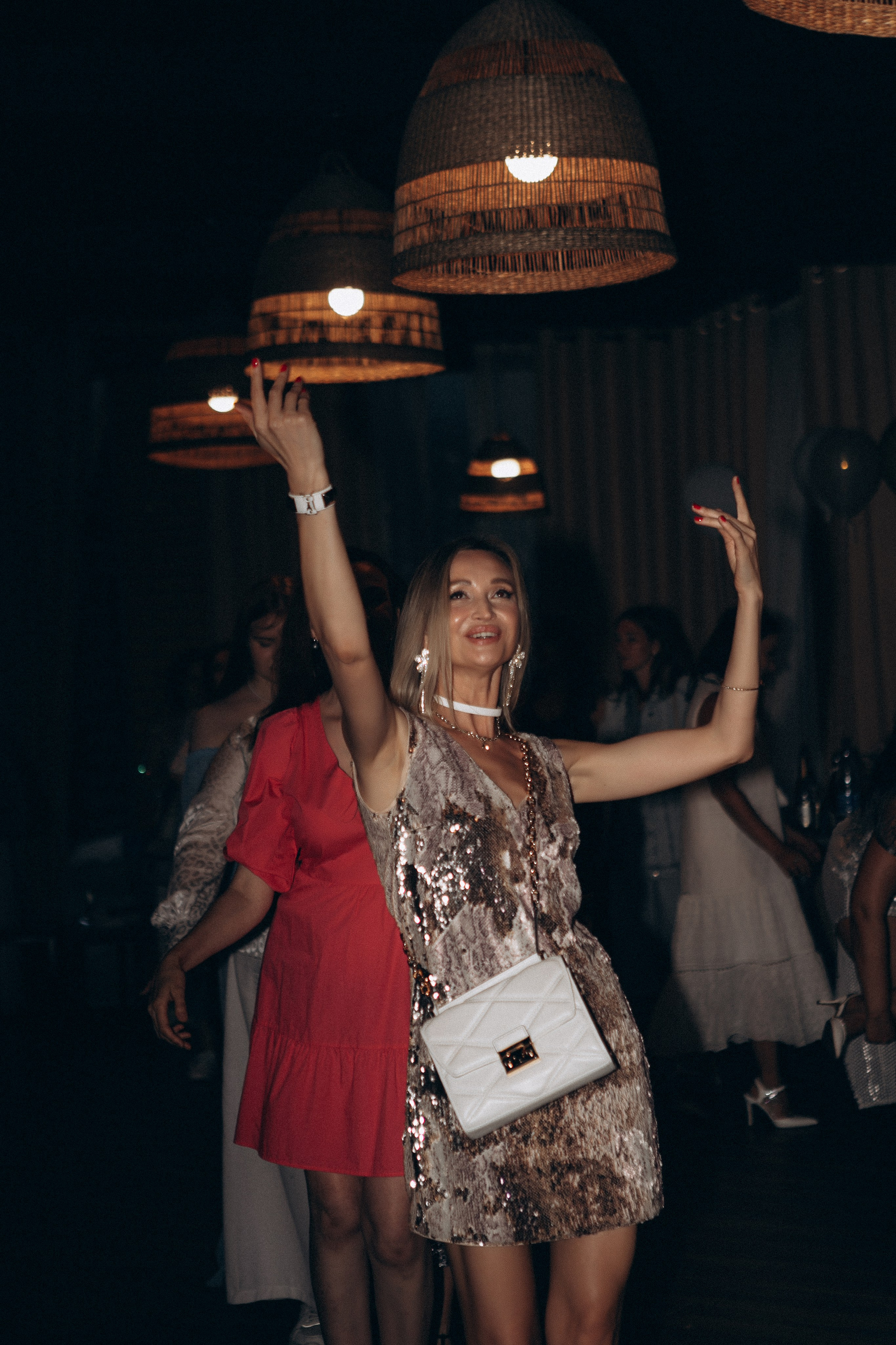 Репортаж с вечеринки в яхт клубе. Главная