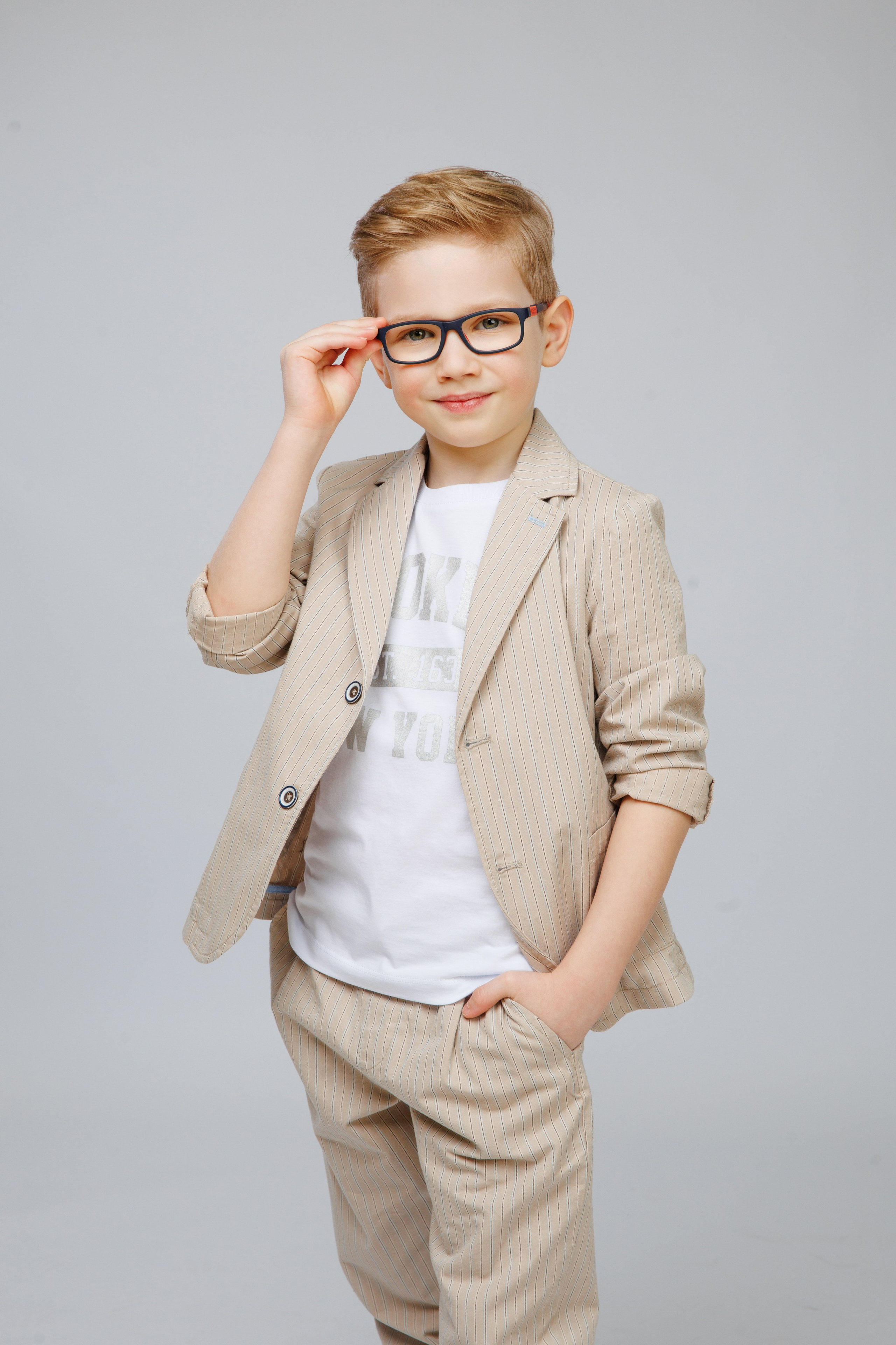 ПОРТРЕТЫ. Выпускные альбомы в Москве FOTOVMESTE