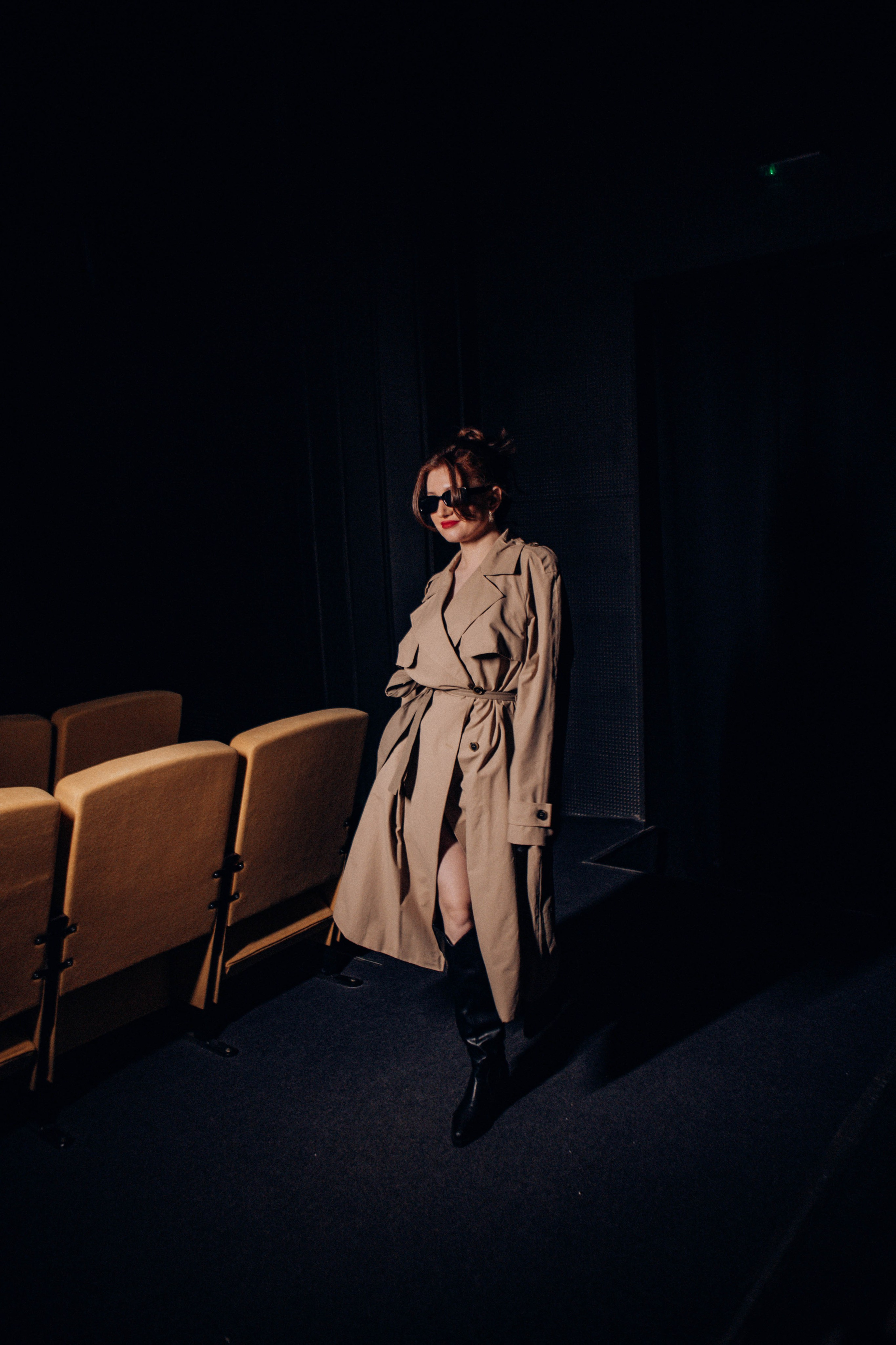 Катя. Контакты