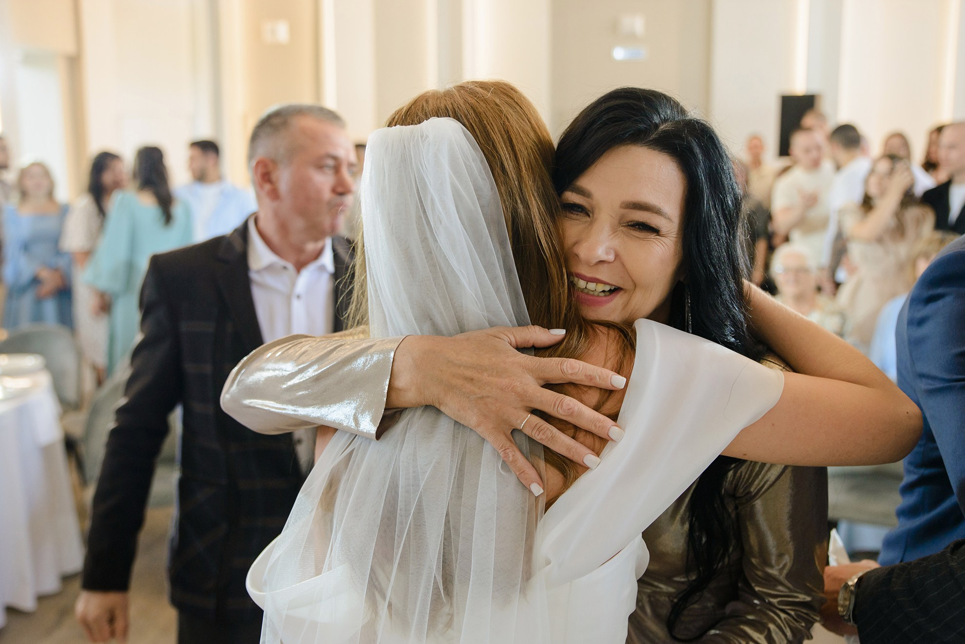 Свадьба Насти и Николая которые были участниками городской свадьбы. Константин Солодянкин — свадебный и репортажный фотограф в Екатеринбурге и Верхней Пышме