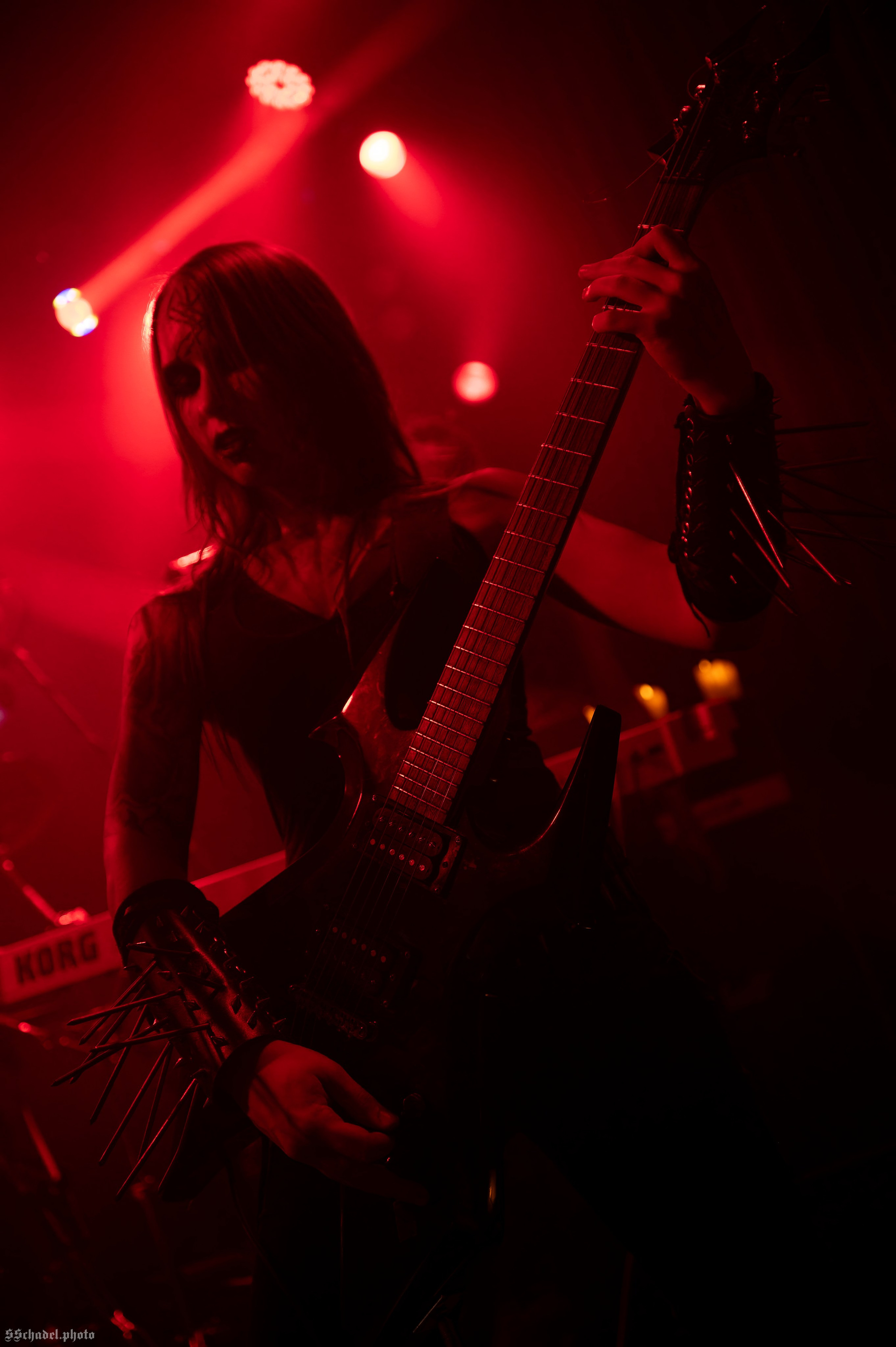Frostlagte Måne 07.12.25. We will make everything metal!