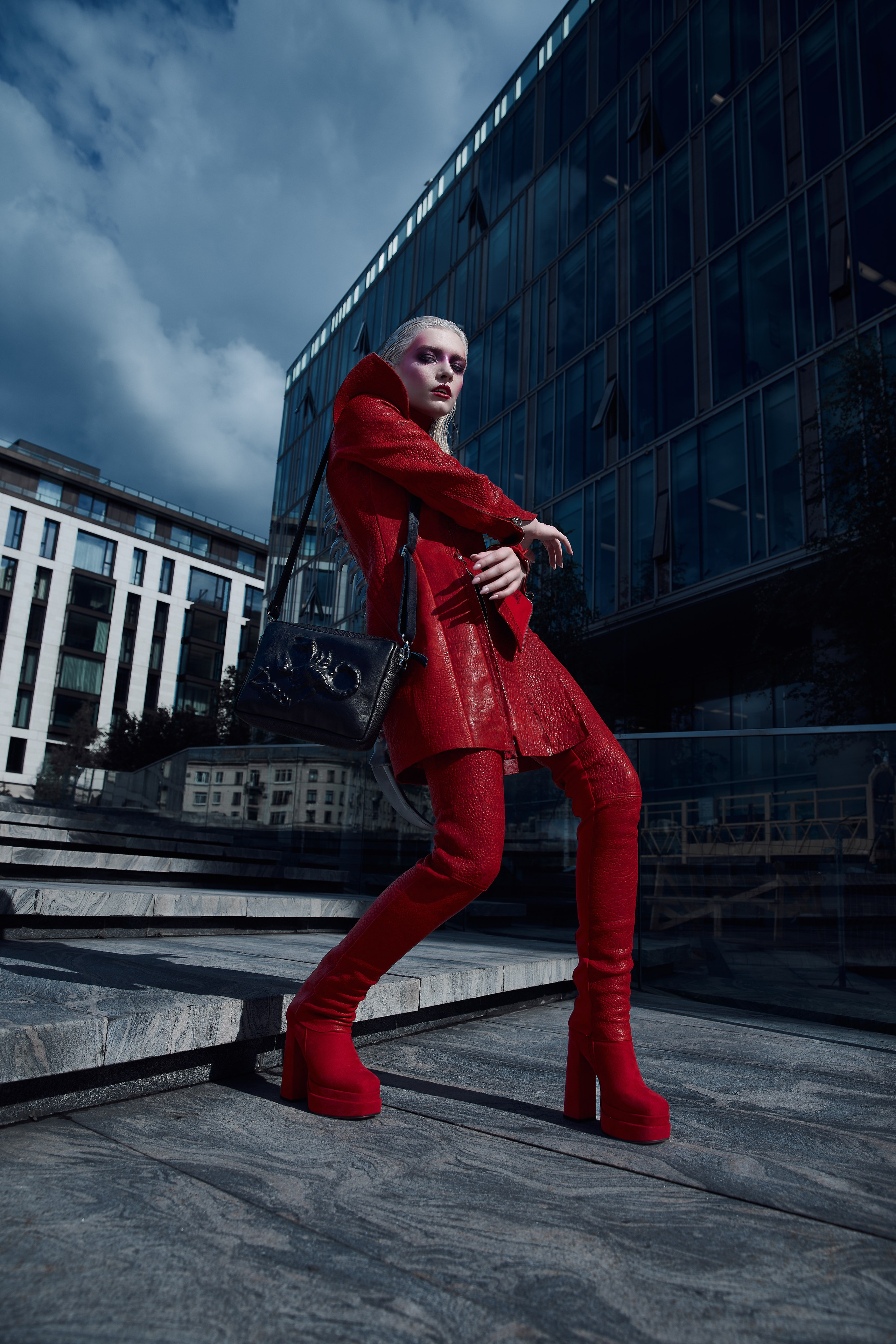 Импульсный свет на улице