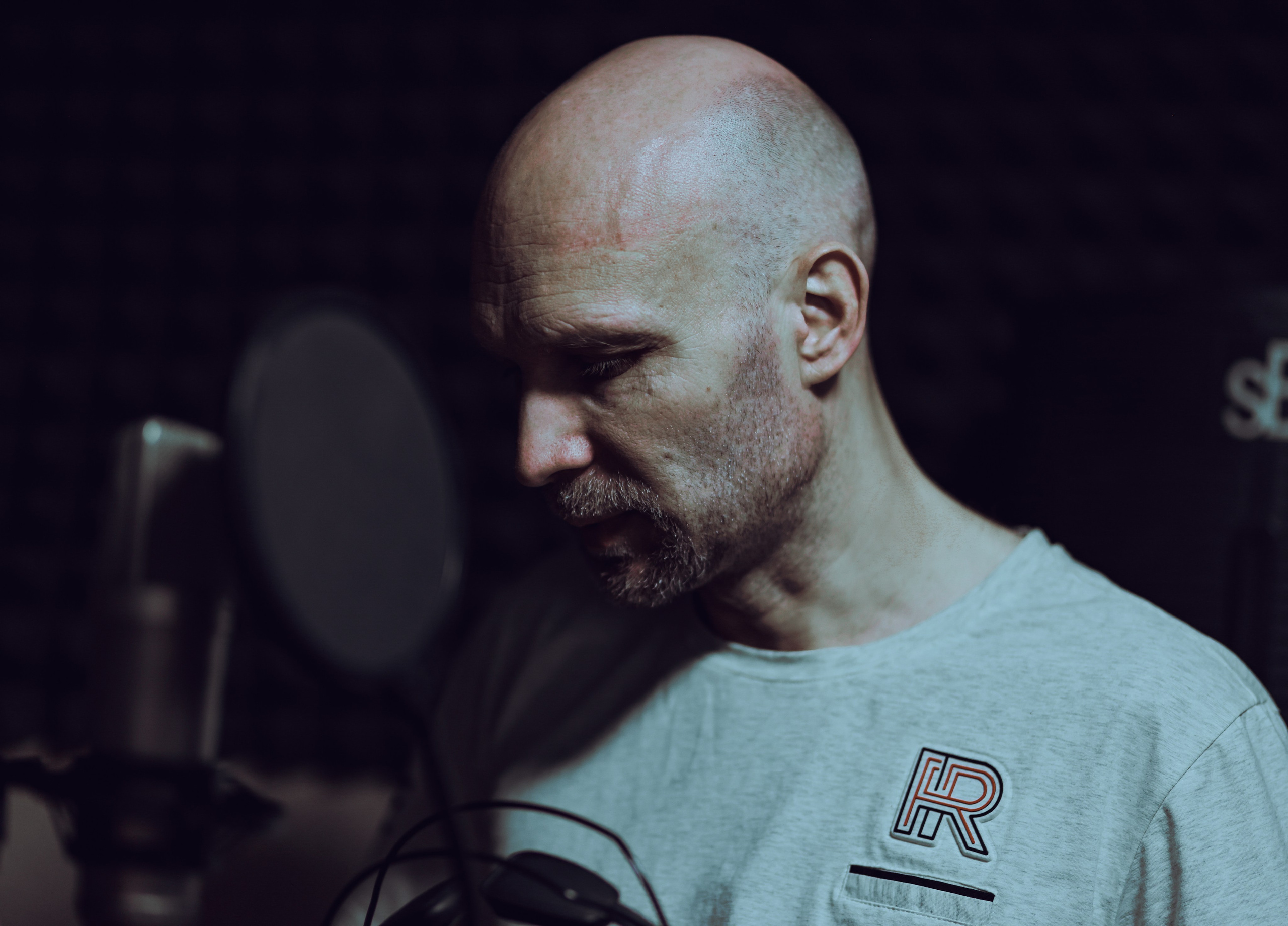 Бэк с озвучания. Фотограф репортажей и стритфотосессий в Москве Людмила Смирнова