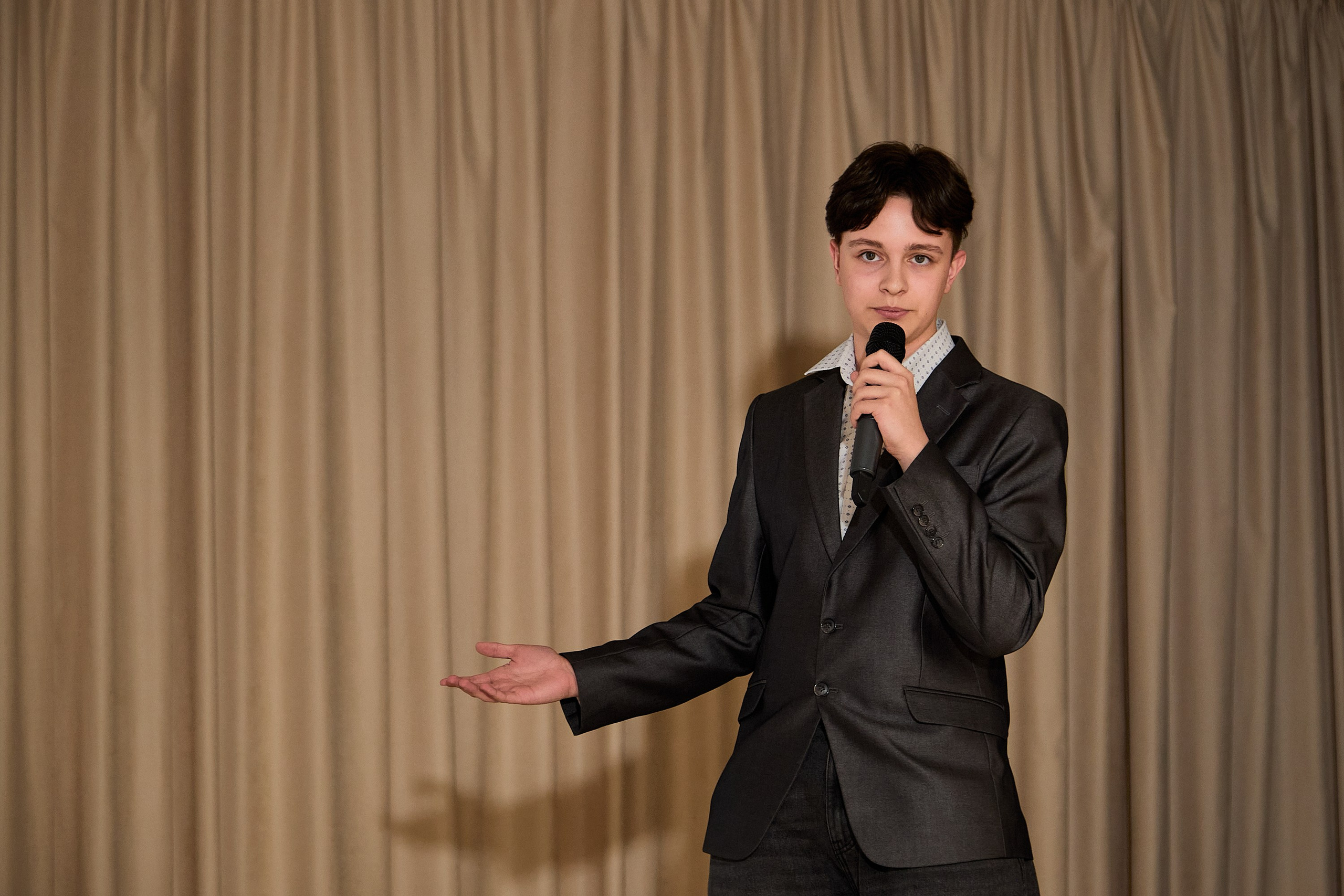 Неформат 2026 (Школа 91). Портретный фотограф Евгений Денисов