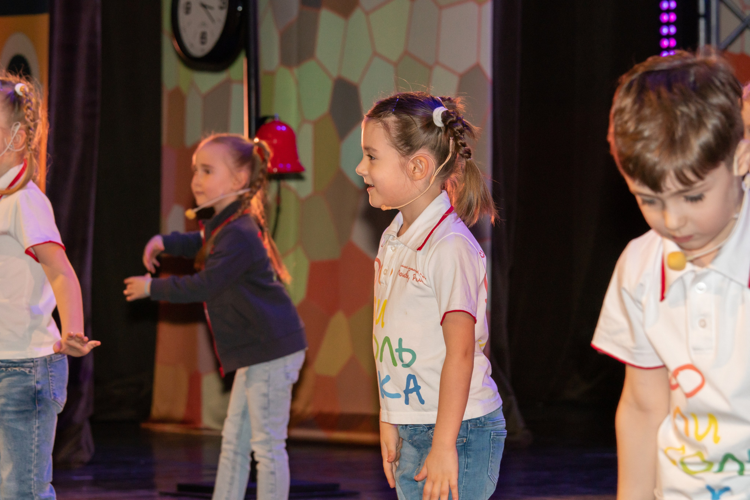 Съёмка концерта для Домисольки, большой концертный зал Космос. «Студия DRONAVT`s» — видеосъёмка и фотография г. Москва