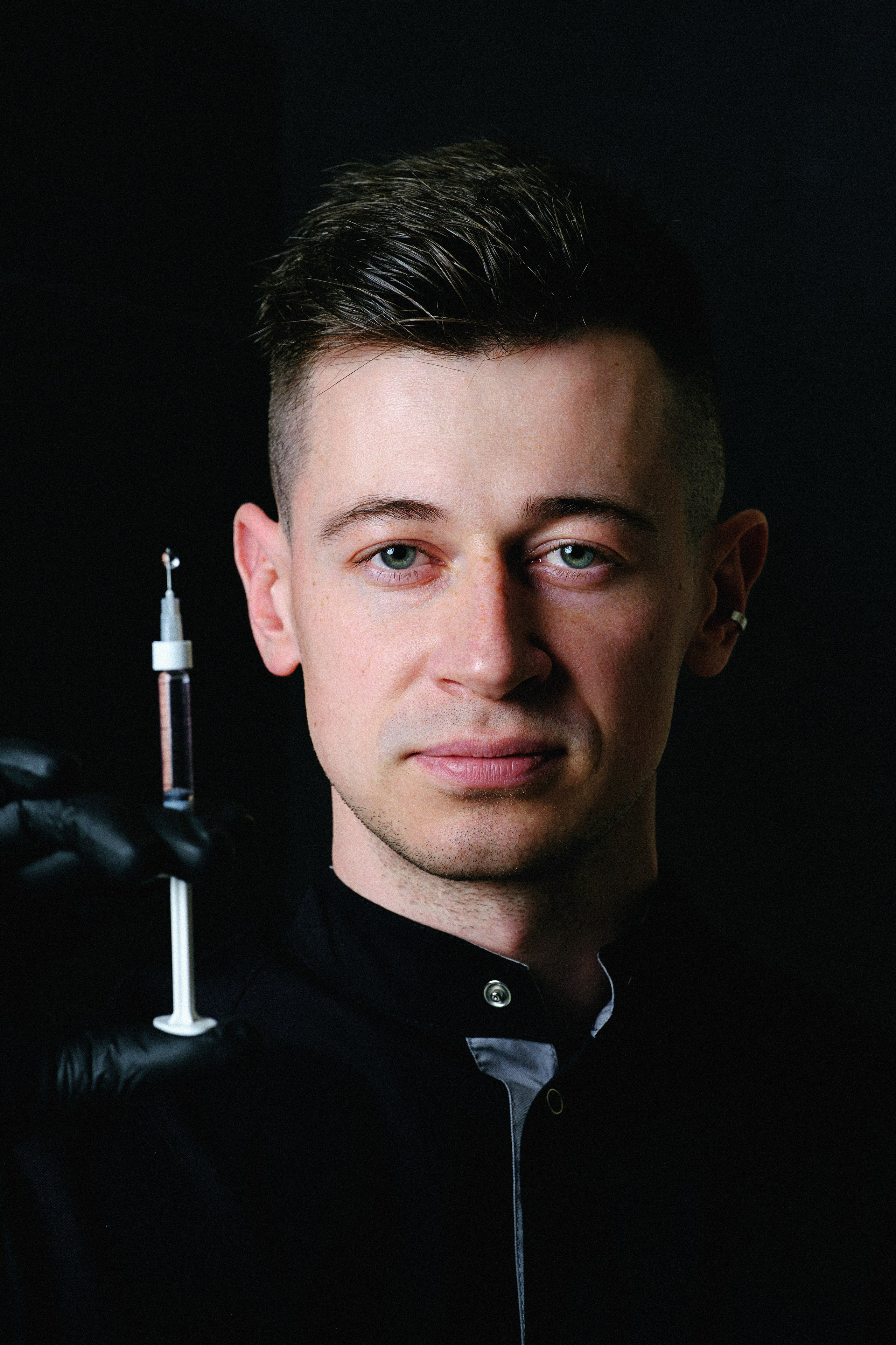 Мужчина — косметолог. Фотограф и видеограф в Омск/Москва Сащенко Лера