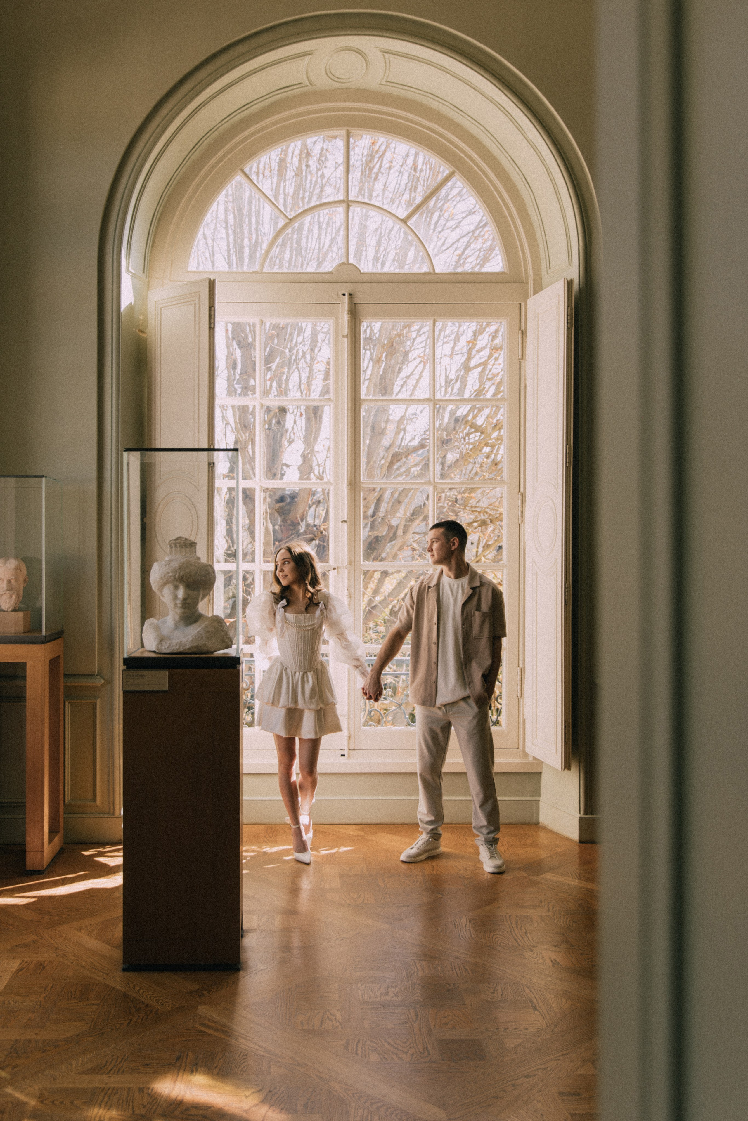 Love is a masterpiece. Photographer in Paris