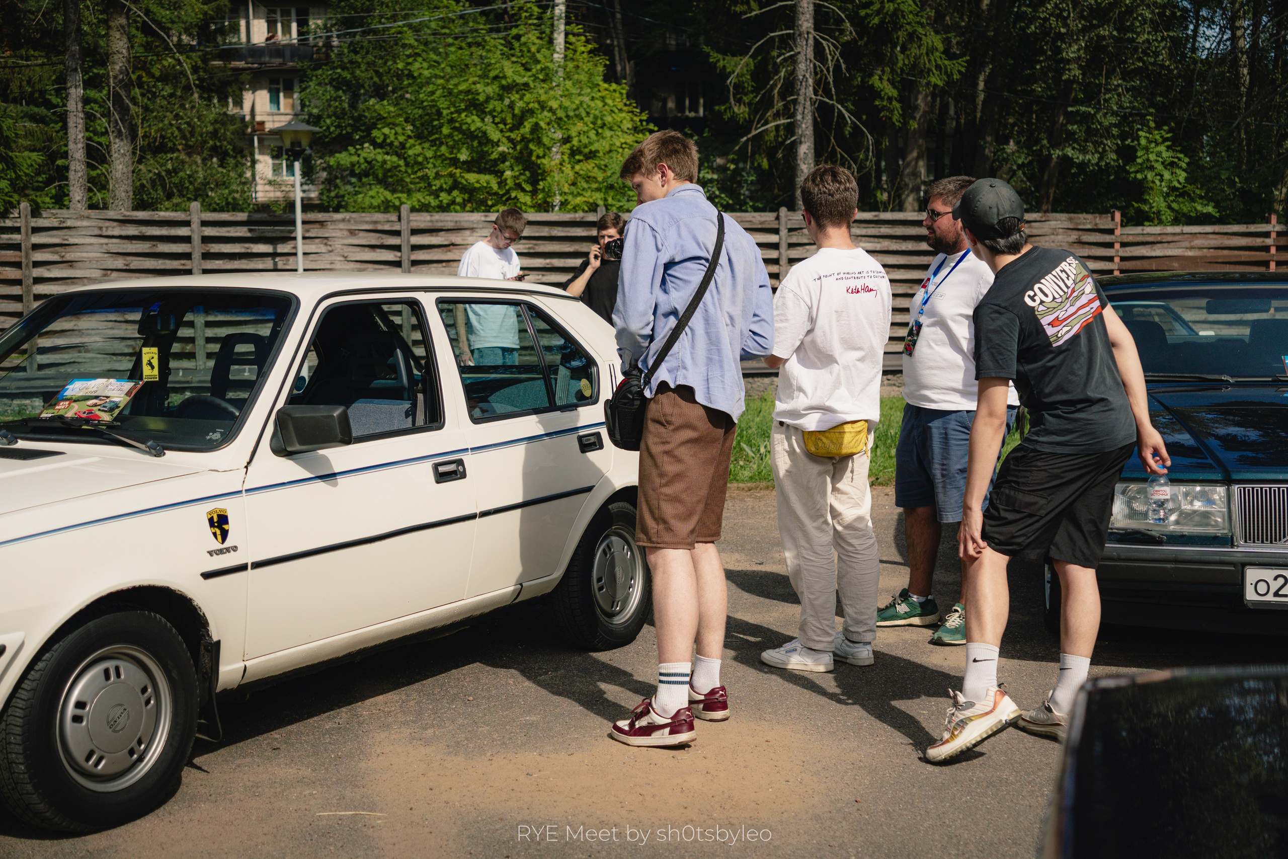 Масштабный летний фестиваль RYE Meet — встреча клуба любителей автомобилей старше 25-лет. Автомобильный фотограф Антон Цырулев