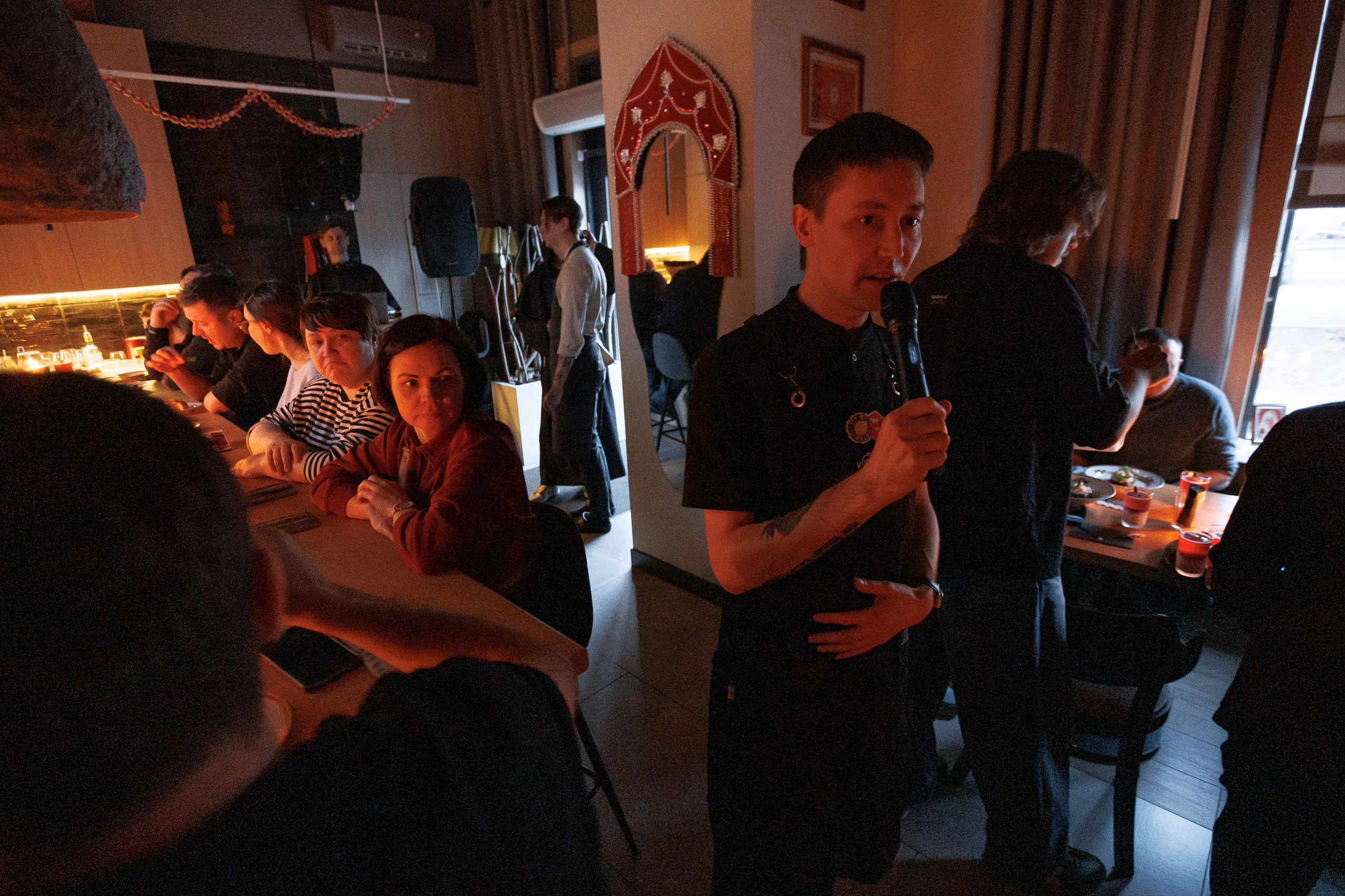 Гастроужин Поселенцы в гостях у Самозванцев