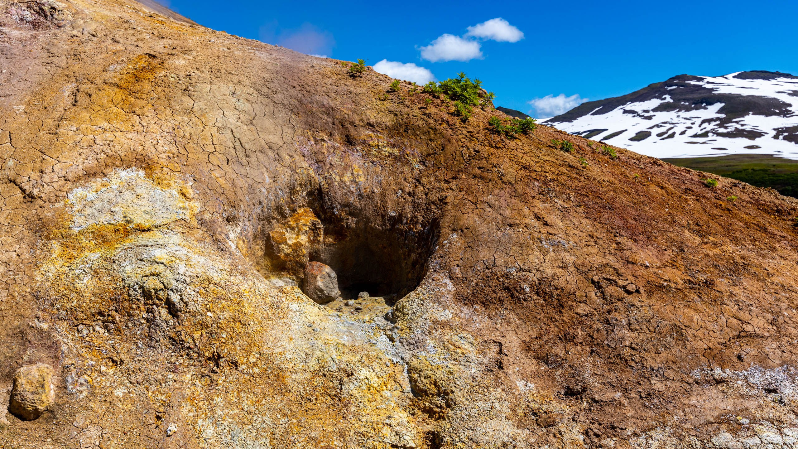 Камчатка. Вулканы. Малая долина гейзеров. Красивая фотография