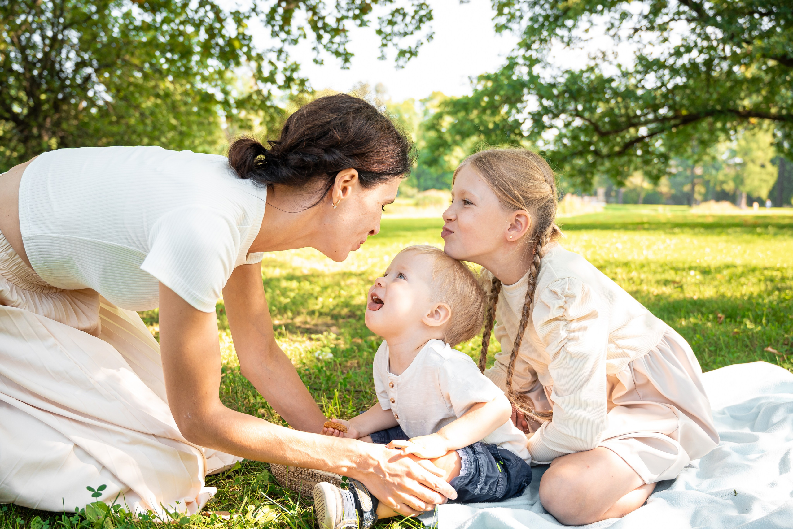 Семейные съёмки. Анастасия Петрович фотограф, фотокорреспондент в Москве и Санкт-Петербурге. Фотосъёмка репортажа, мероприятия, корпоративная съёмка, контент