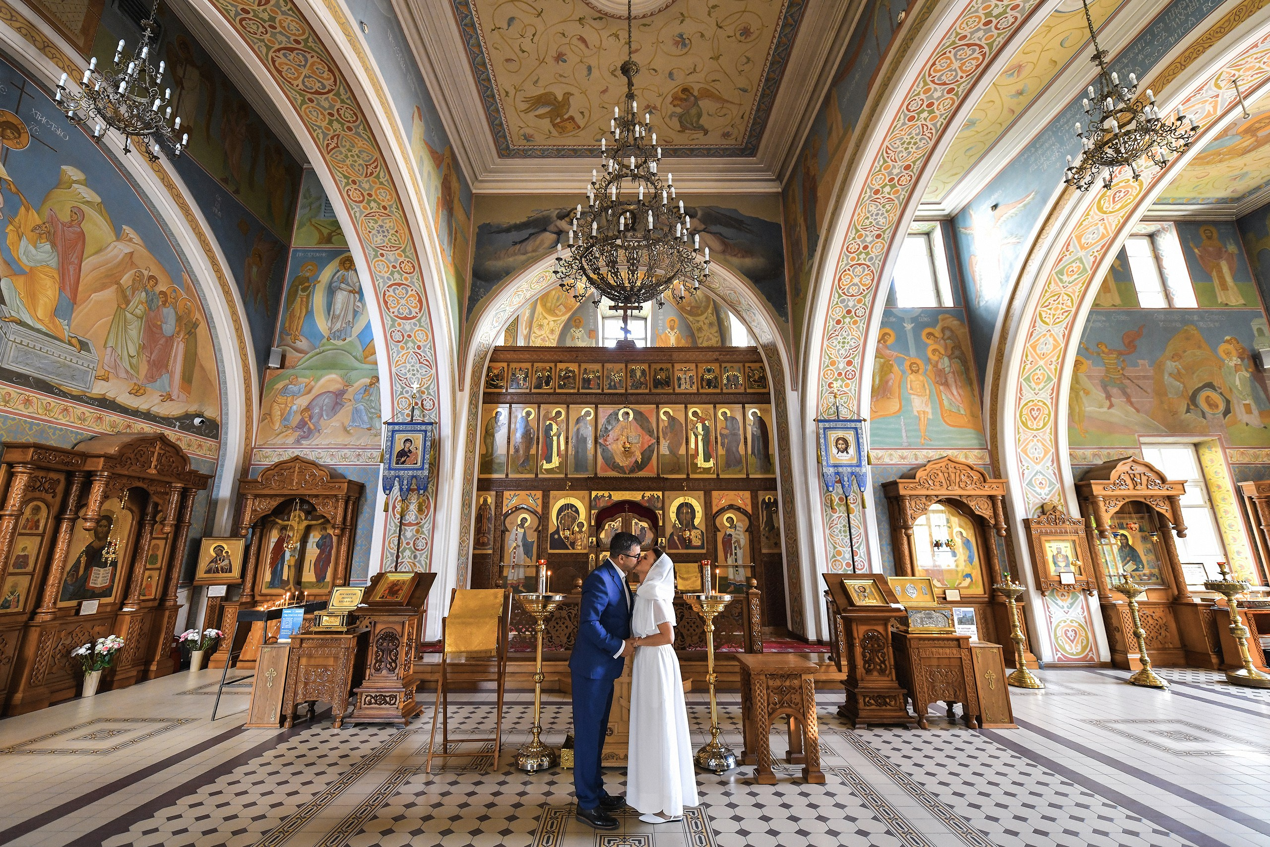Фотосъемка венчания в церкви в Красноярске. 📸 Свадебный и семейный фотограф в Красноярске Тихомиров Евгений | 17 лет опыта | 800+ свадеб