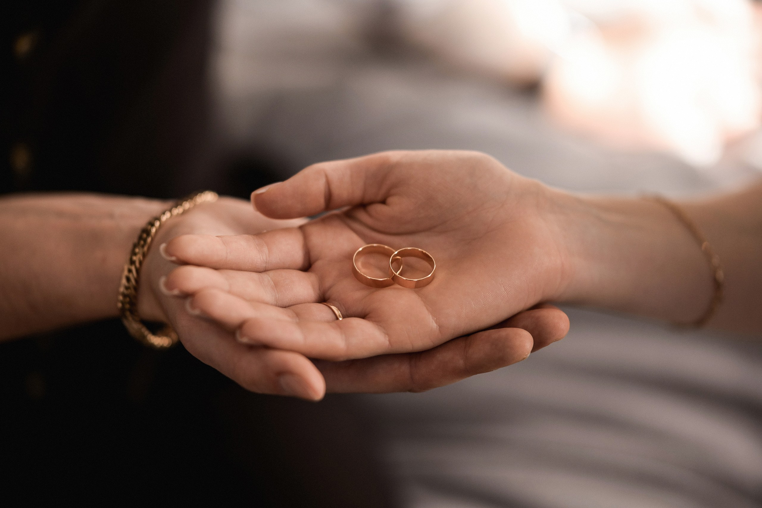 Утро невесты в отеле: идеальное начало свадебного дня. 📸 Свадебный и семейный фотограф в Красноярске Тихомиров Евгений | 17 лет опыта | 800+ свадеб