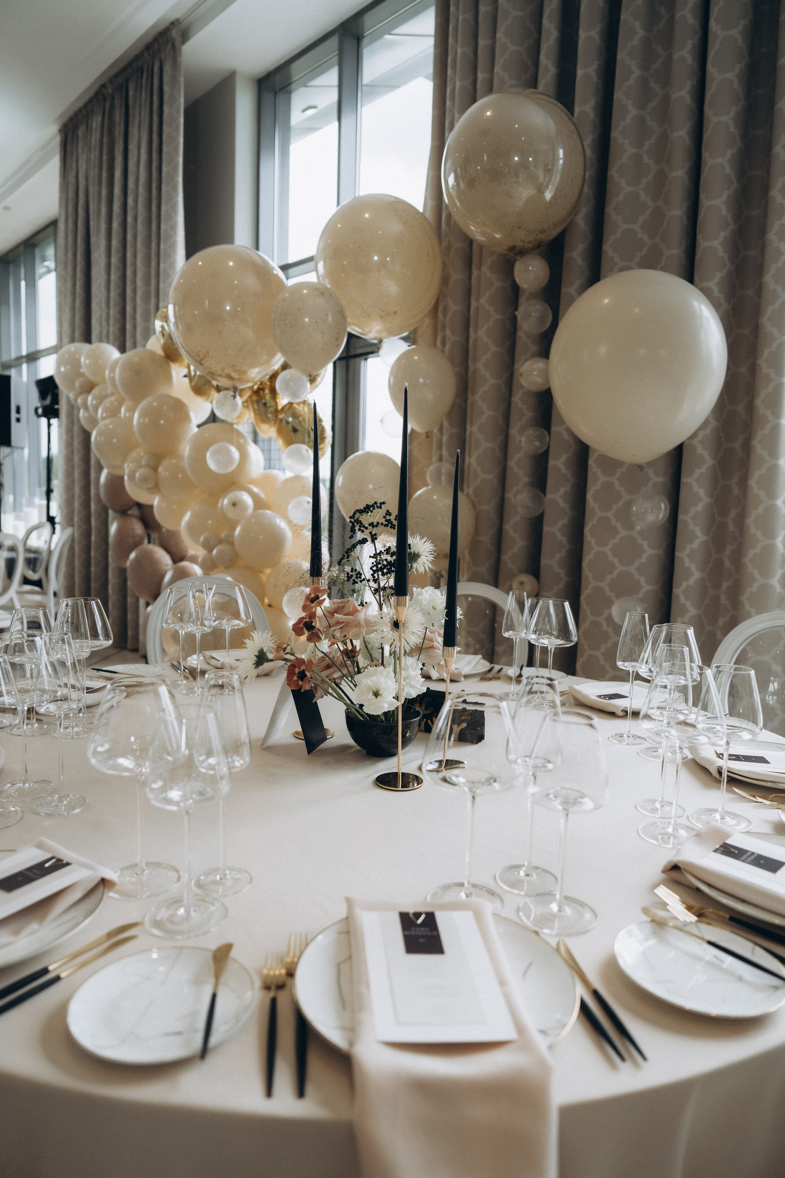 Эмиль и Ира. Свадебный фотограф Артем Смирнов