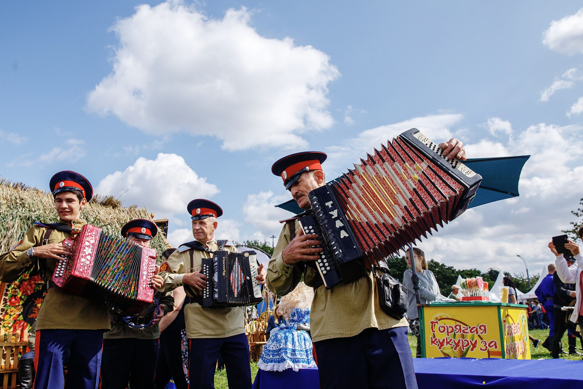 Фотограф на фестивале «Казачья станица» — культурное событие в Москве. Репортажный фотограф в Москве — Дмитрий Тарасов | Съёмка мероприятий, концертов, корпоративов